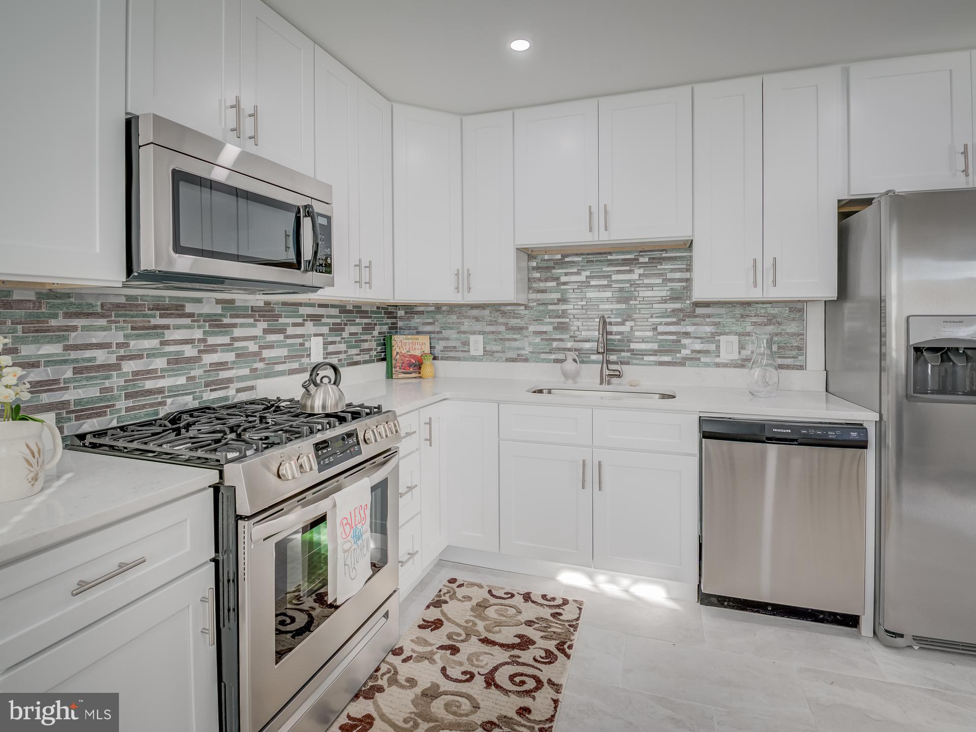 PEPPER MILL VILLAGE - Residential