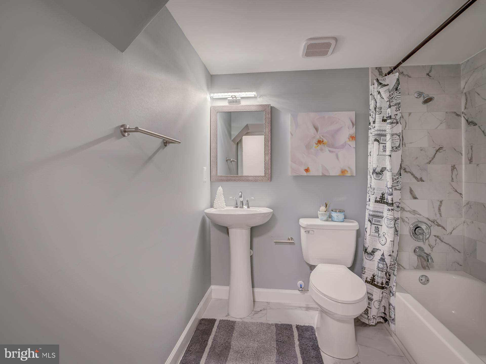 PEPPER MILL VILLAGE - Residential