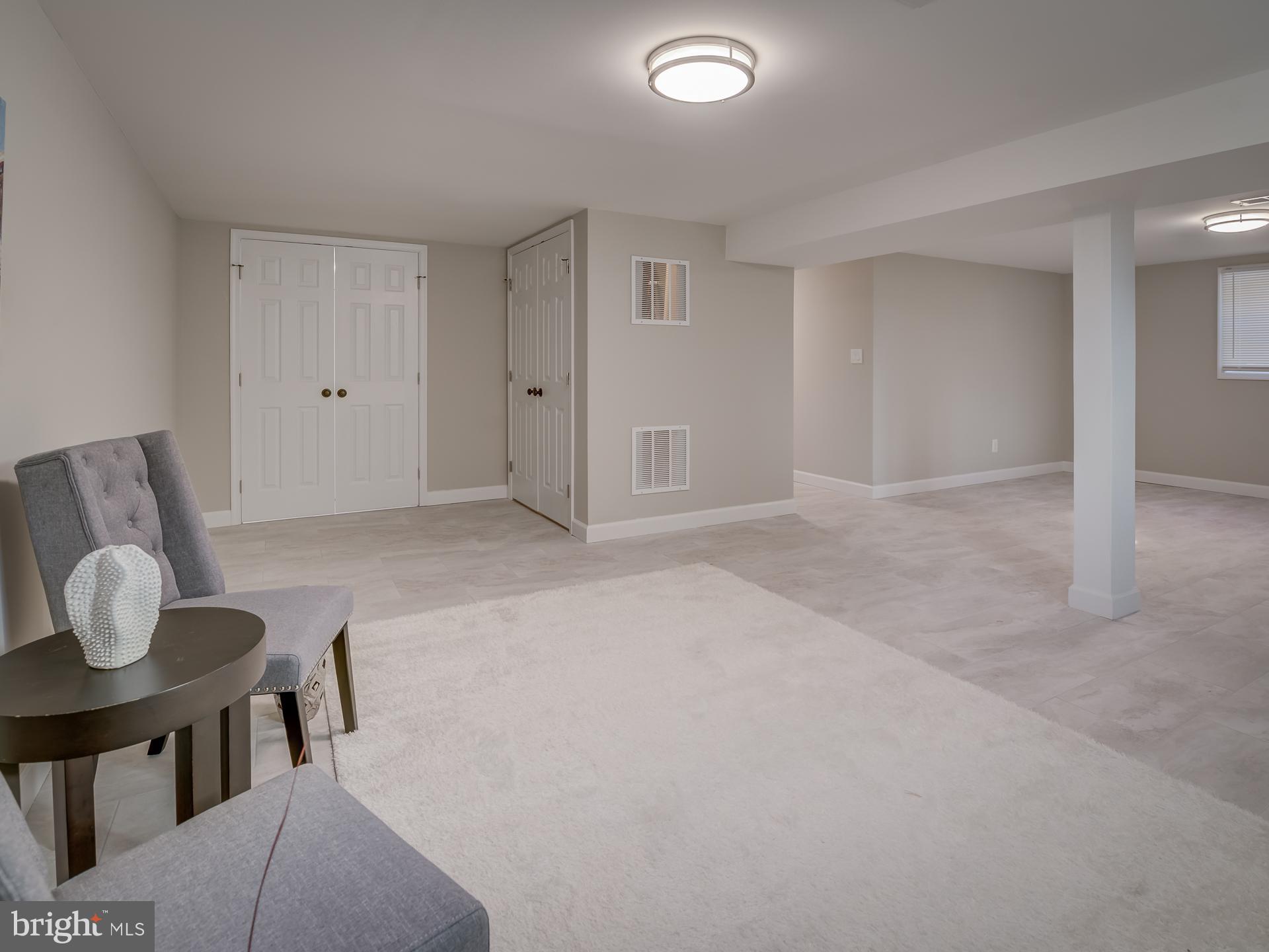 PEPPER MILL VILLAGE - Residential