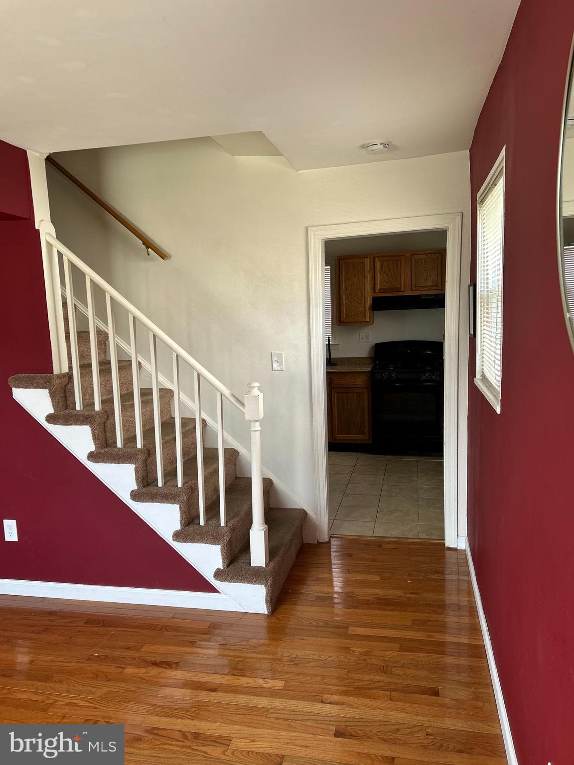 MORELAND GARDENS - Residential Lease