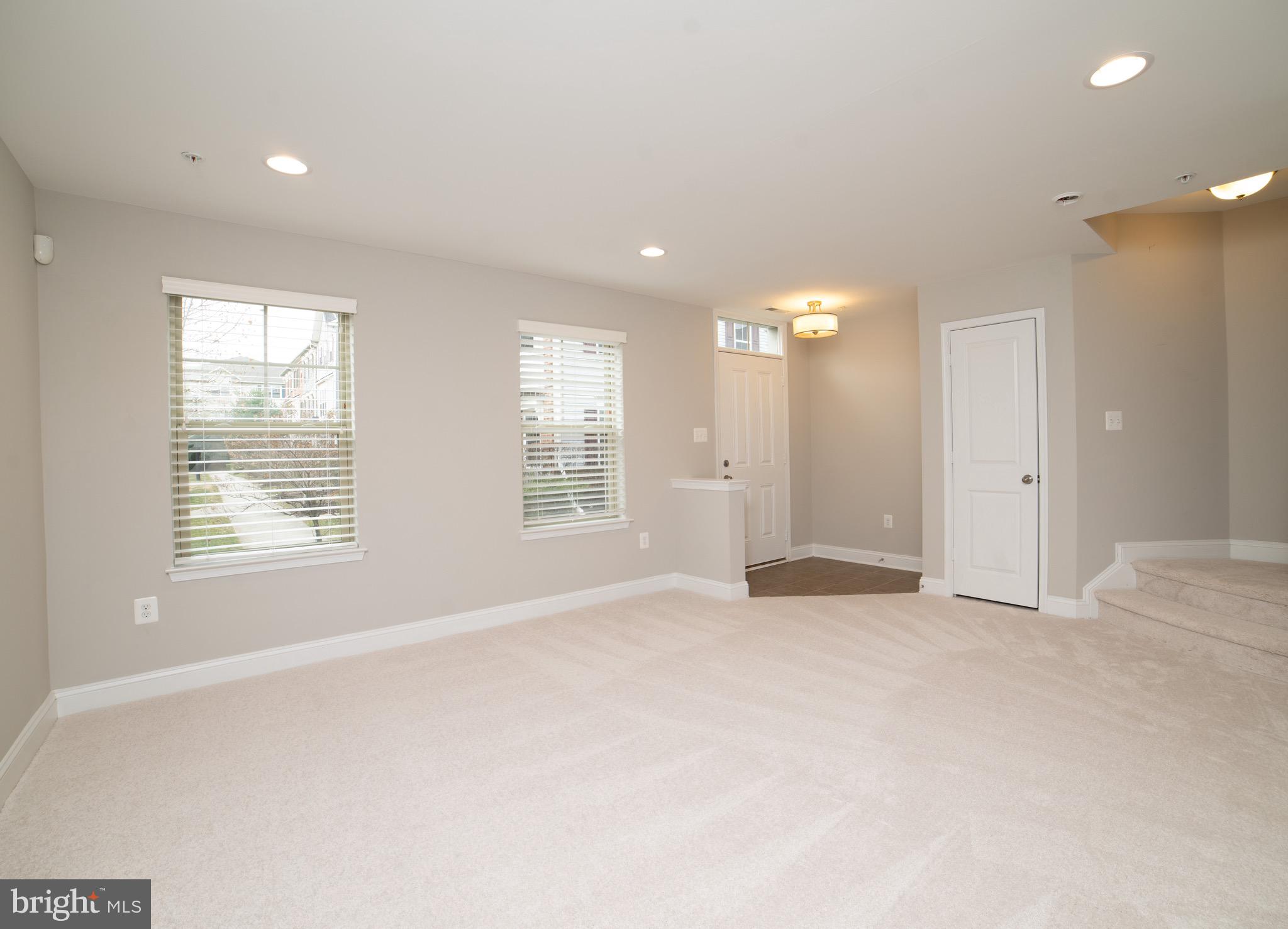 VILLAGE GREENS - Residential