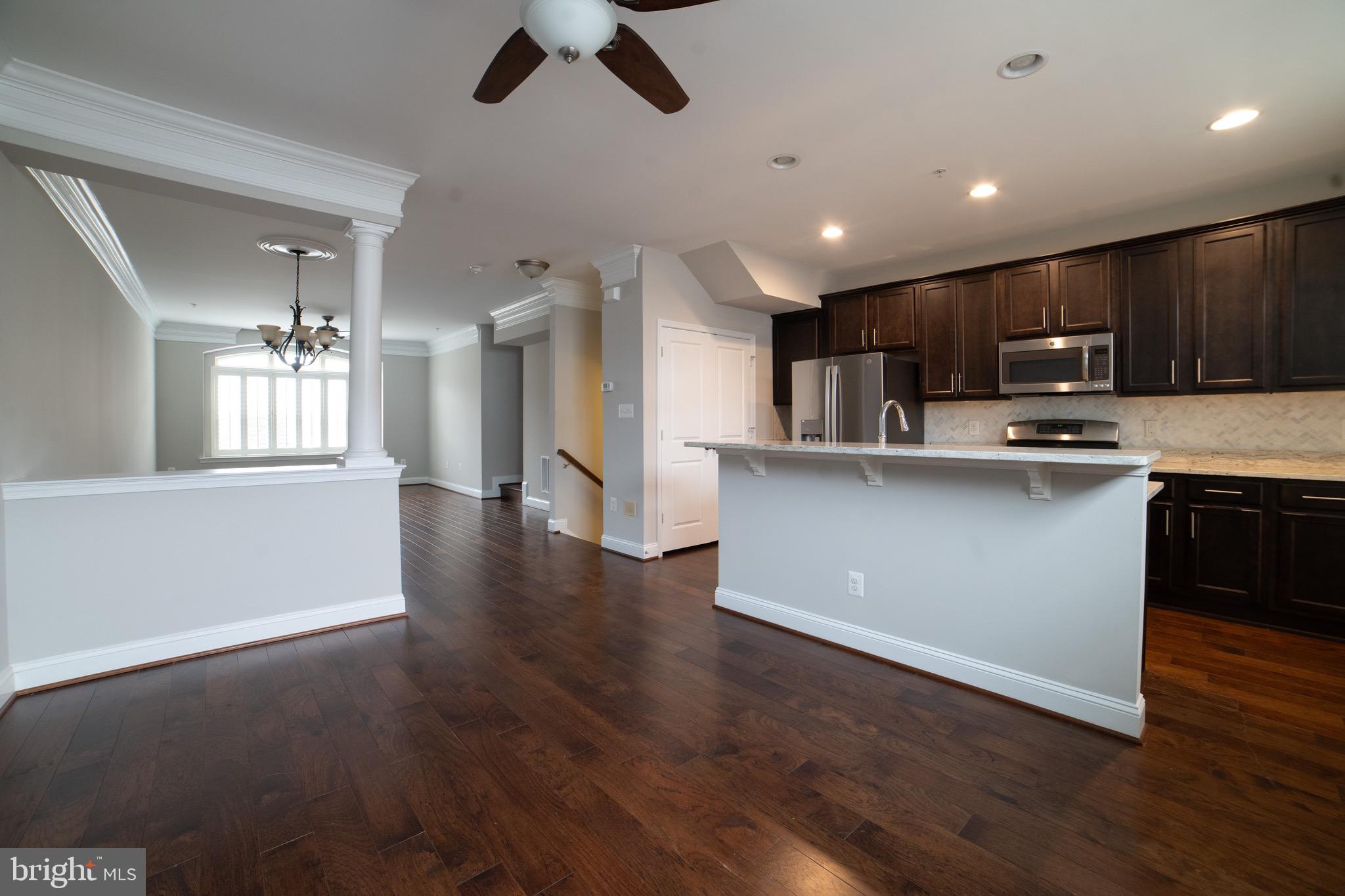 VILLAGE GREENS - Residential