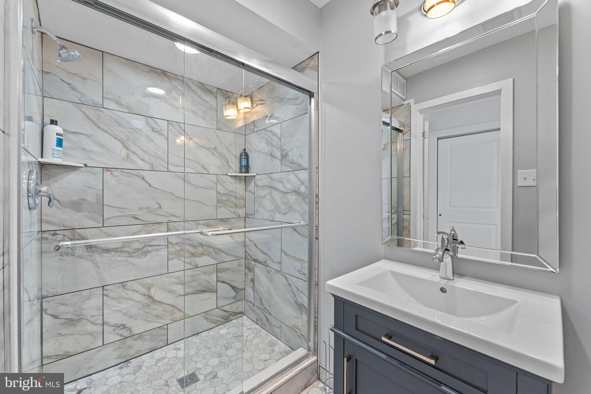 NORTHAMPTON ESTS - Residential