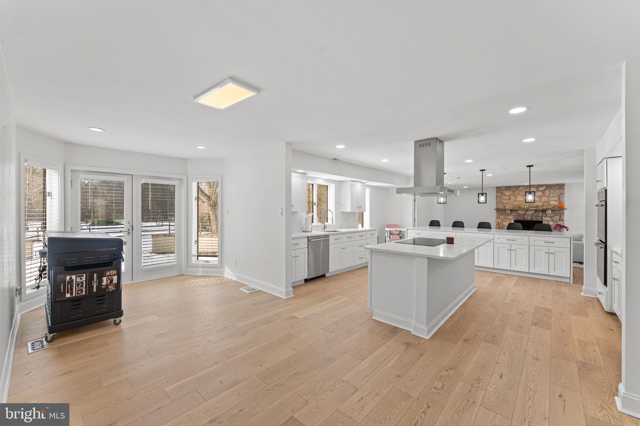 NORTHAMPTON ESTS - Residential