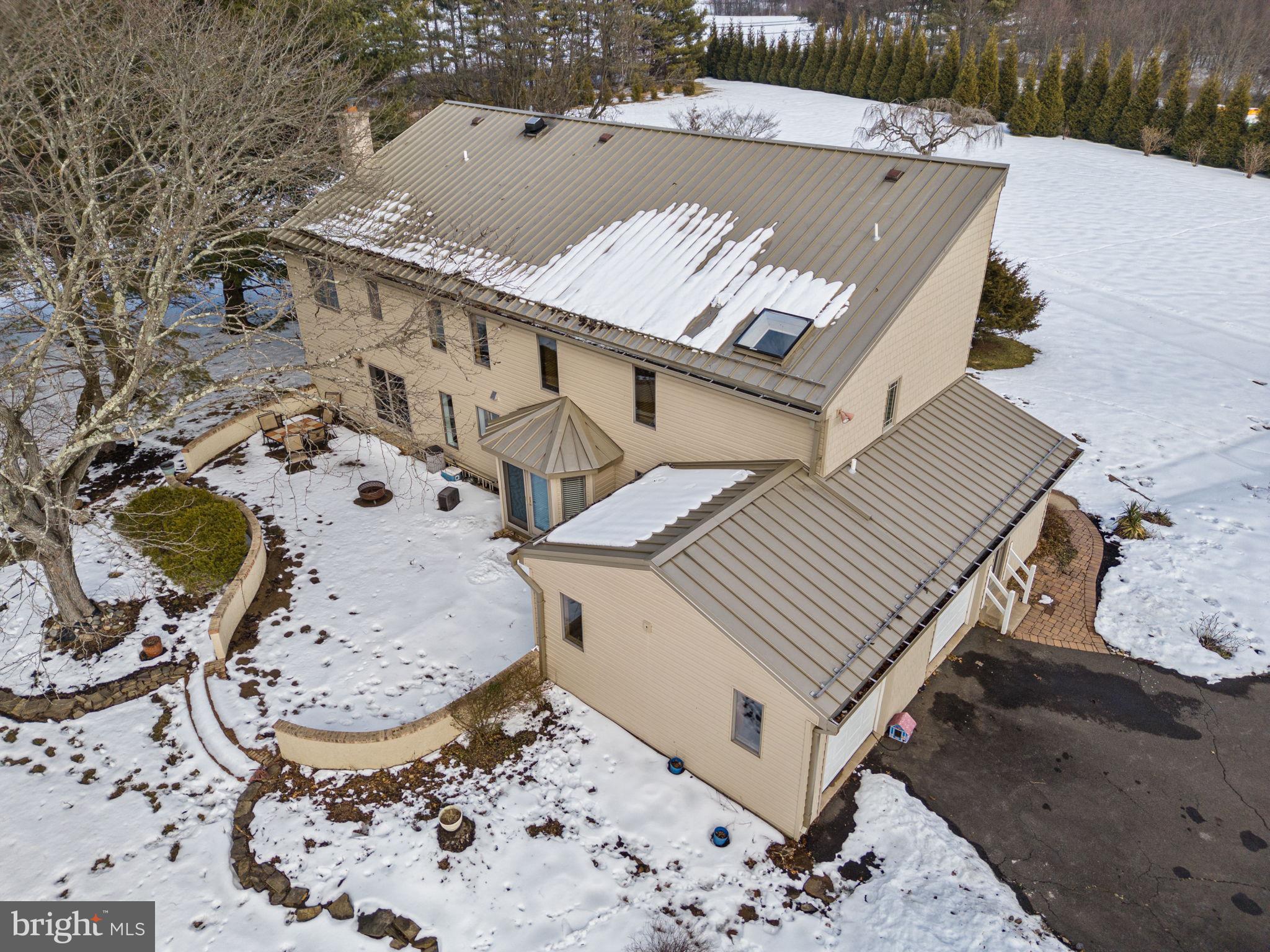 NORTHAMPTON ESTS - Residential