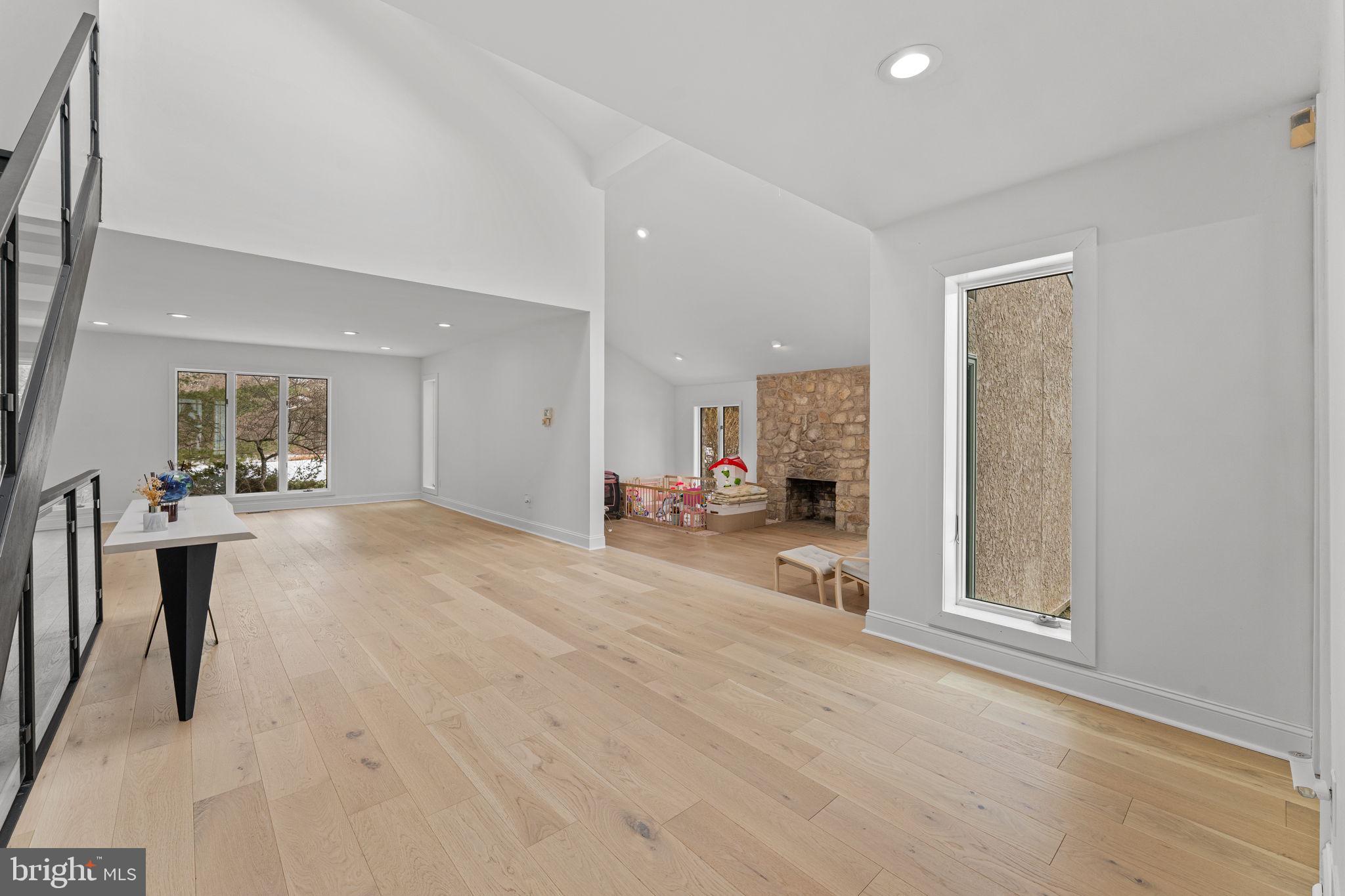 NORTHAMPTON ESTS - Residential