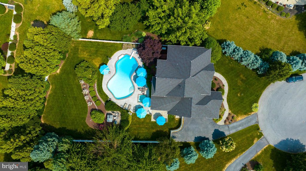 Photo of 7 CHUKAR CT, LANCASTER, PA 17602 (MLS # PALA2035980)