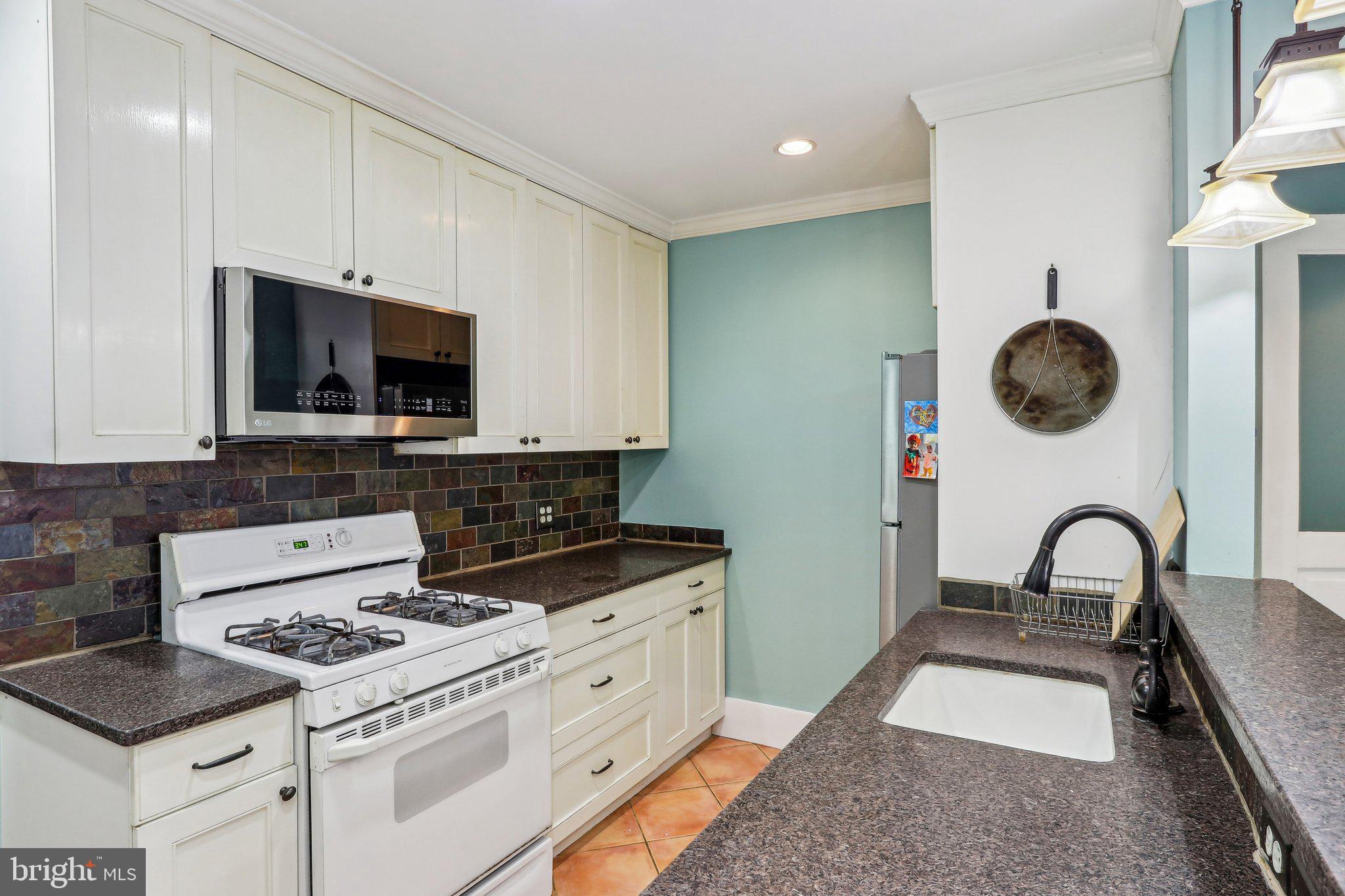 MANAYUNK - Residential