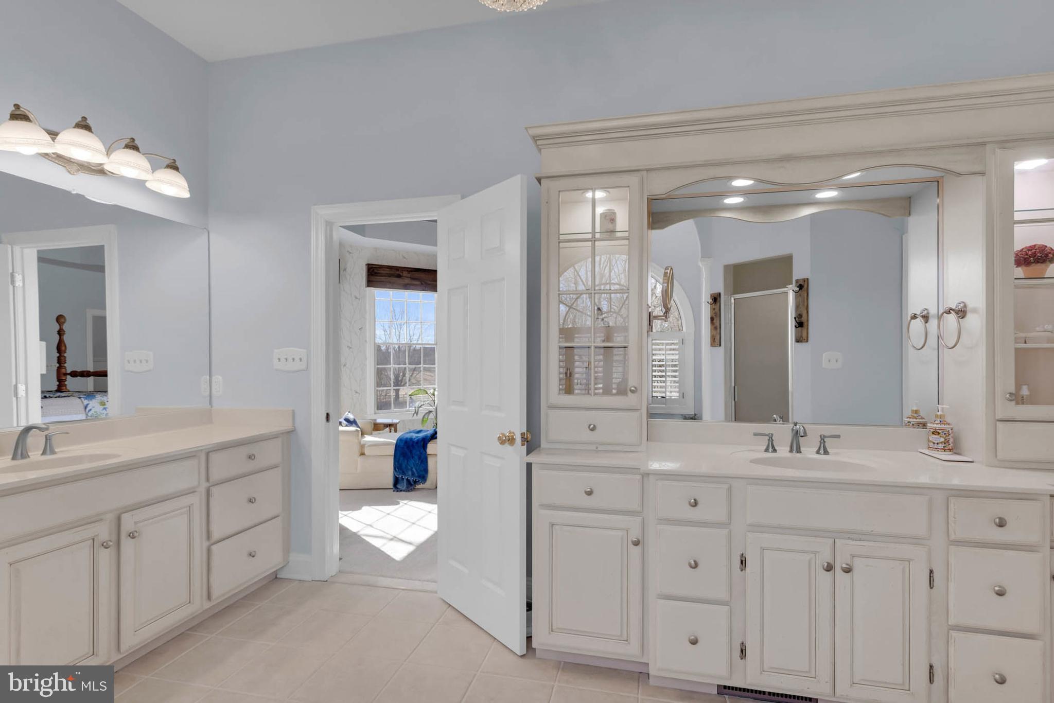 PATERNAL GIFT FARM - Residential