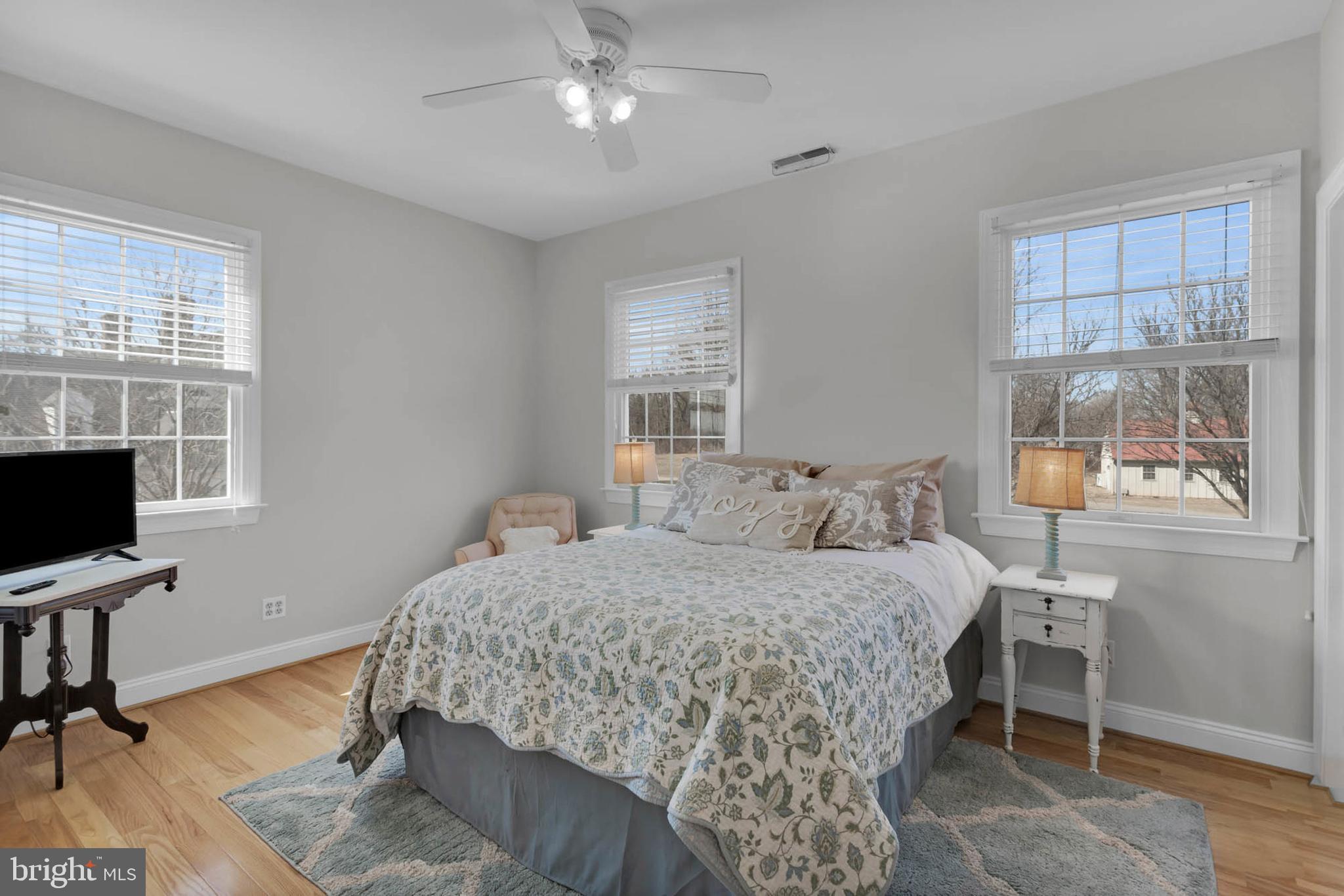 PATERNAL GIFT FARM - Residential