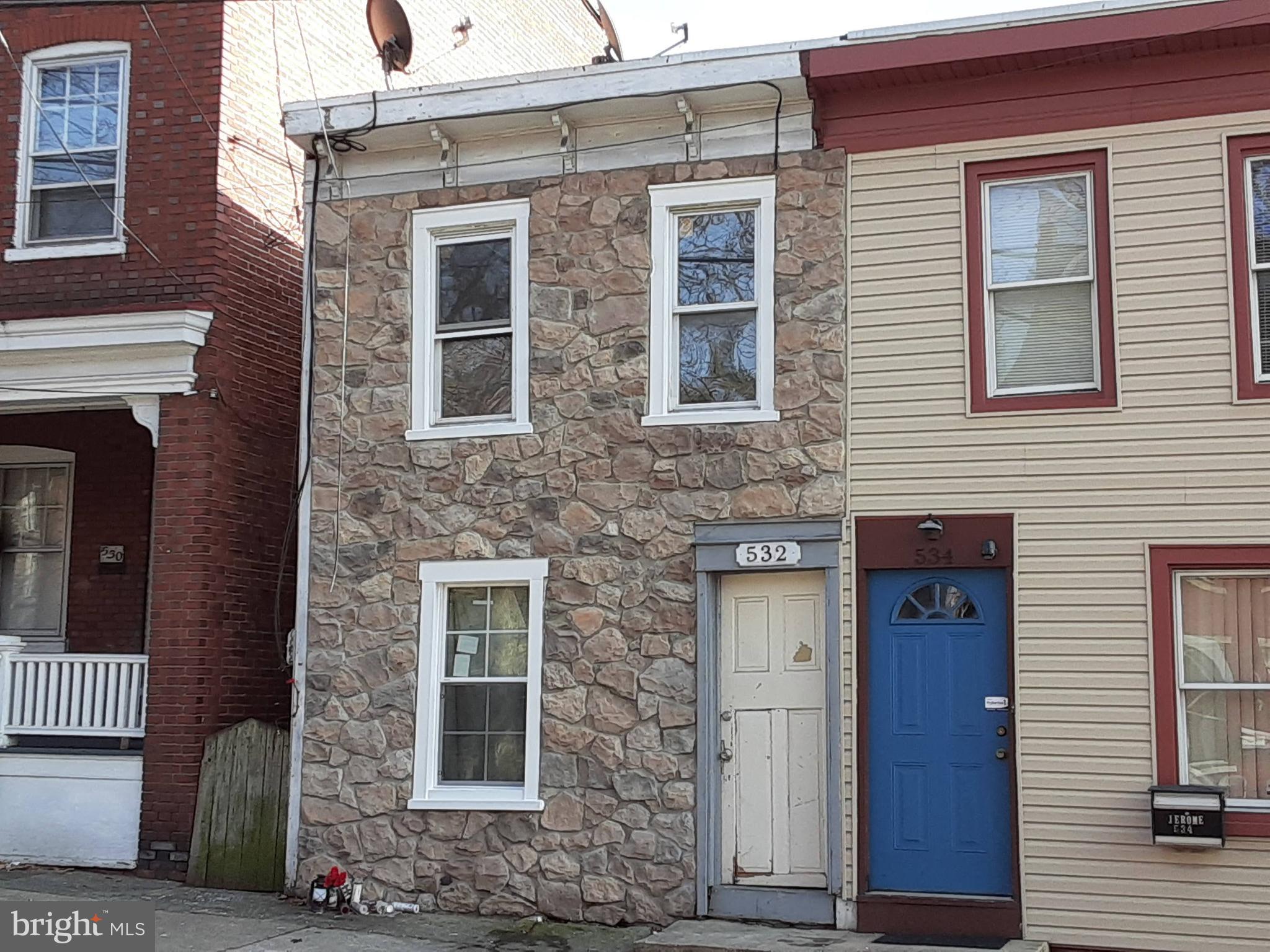 8TH WARD - Residential