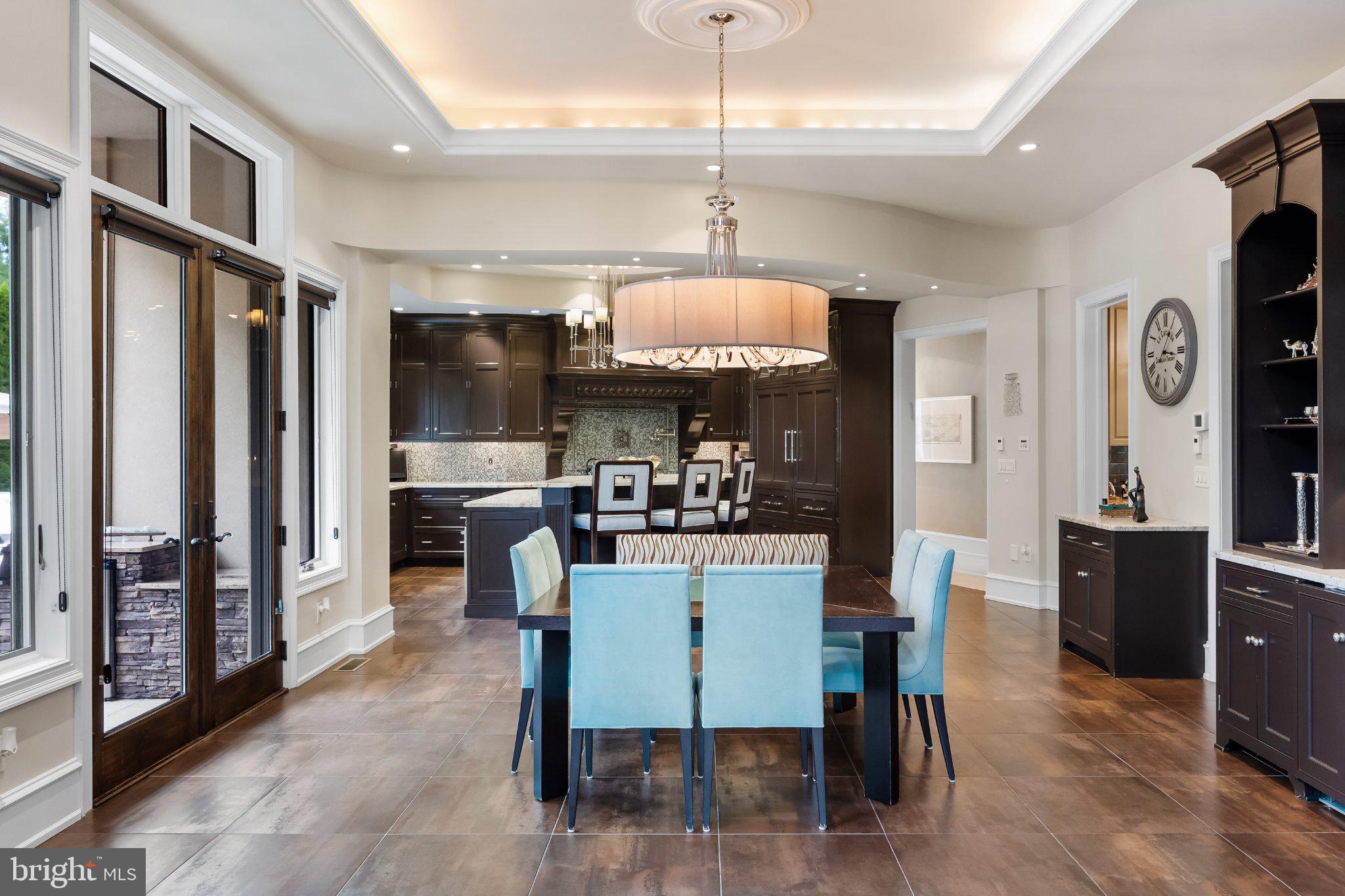 4 SOUTHWOOD DRIVE