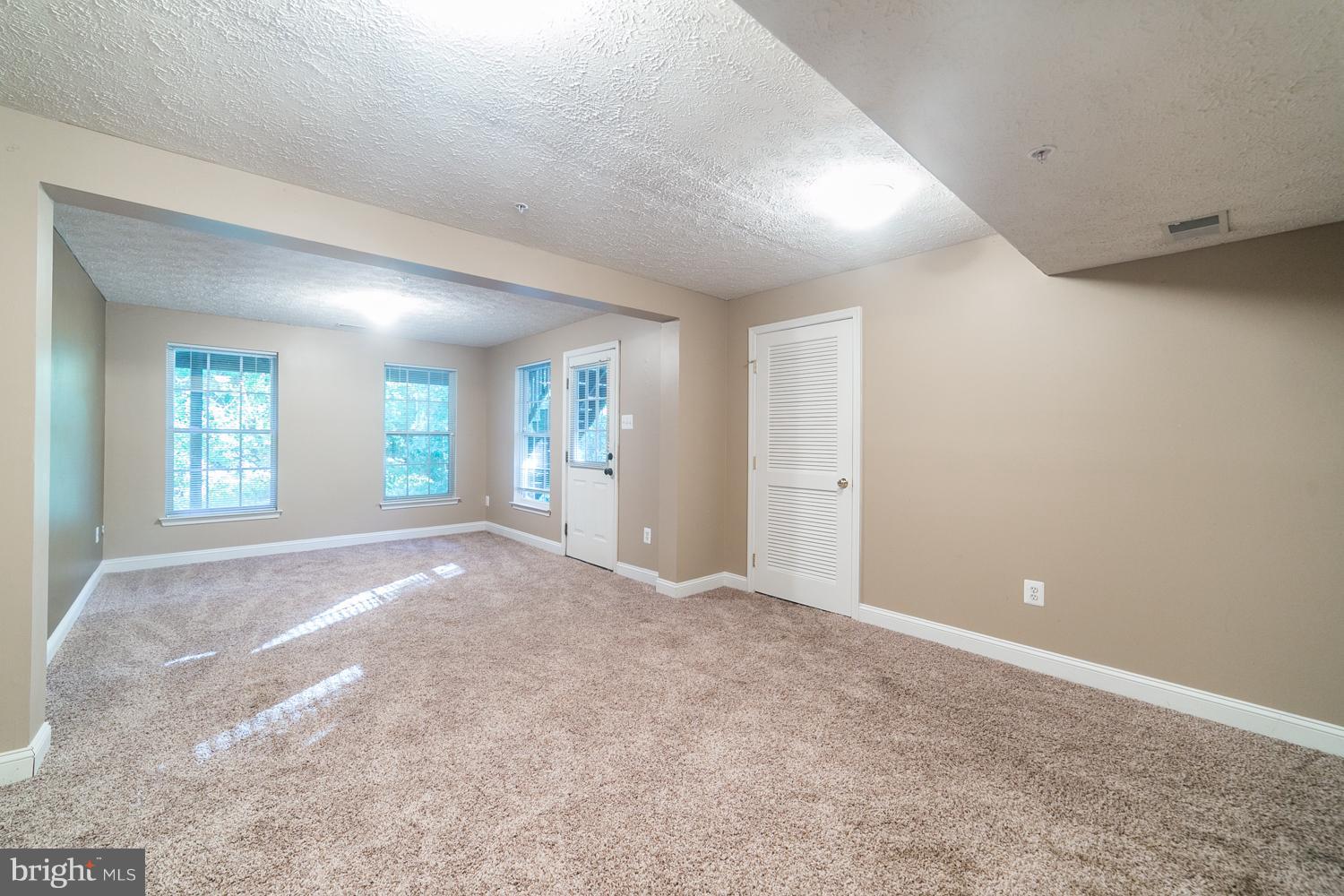 PERRY HALL FARMS - Residential