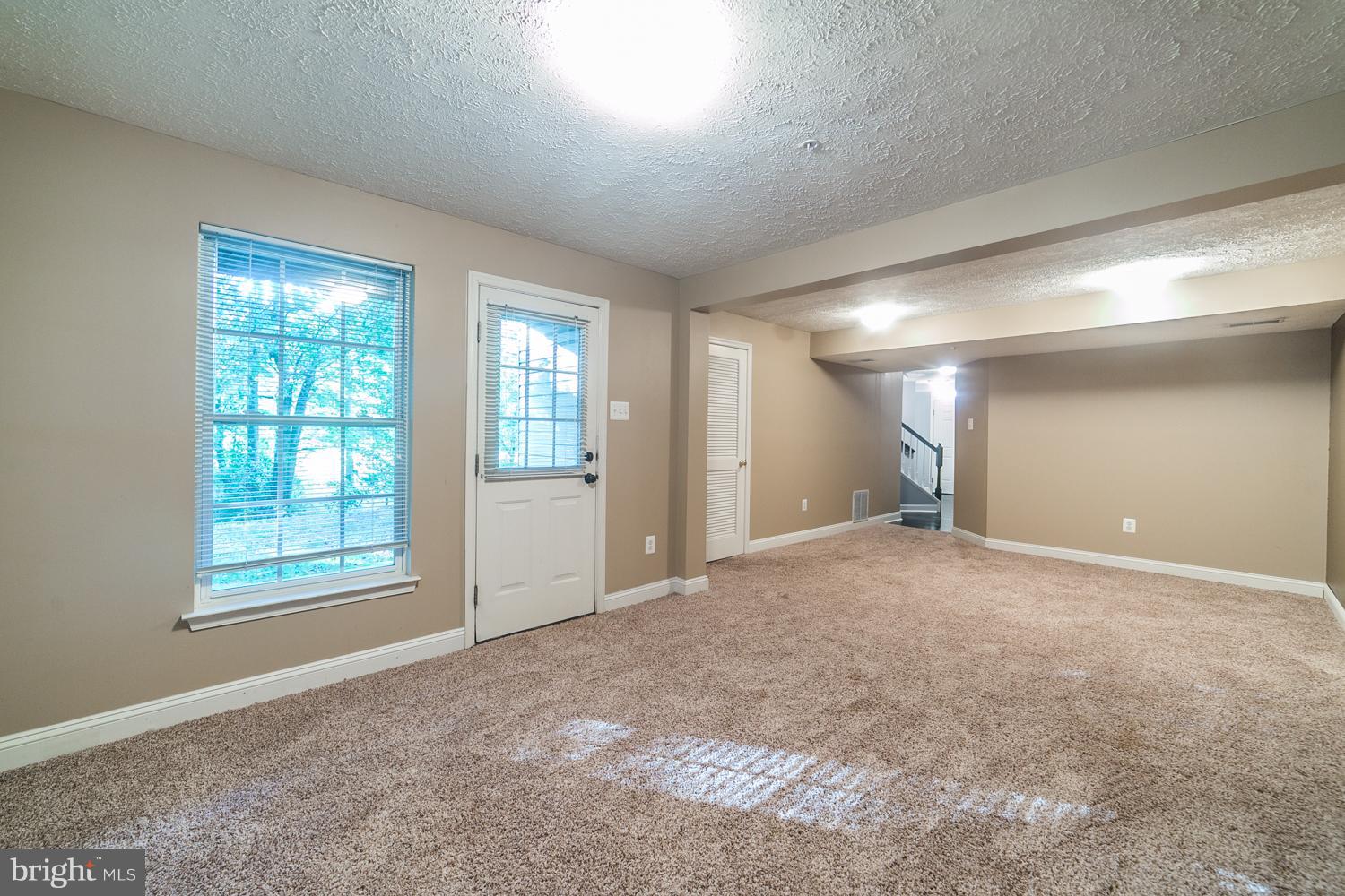 PERRY HALL FARMS - Residential