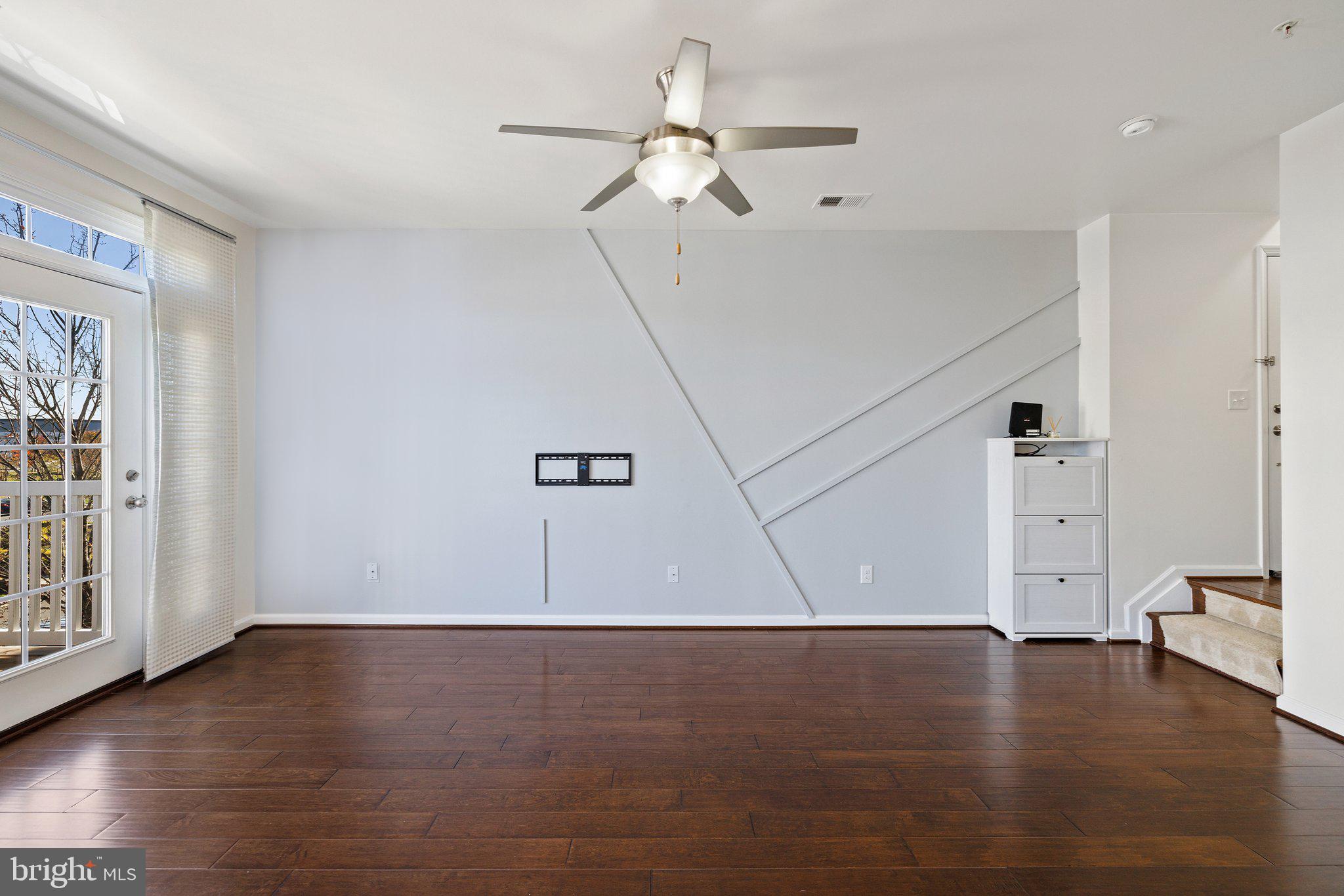 EAST GATE 3 CONDOMINIUM - Residential Lease