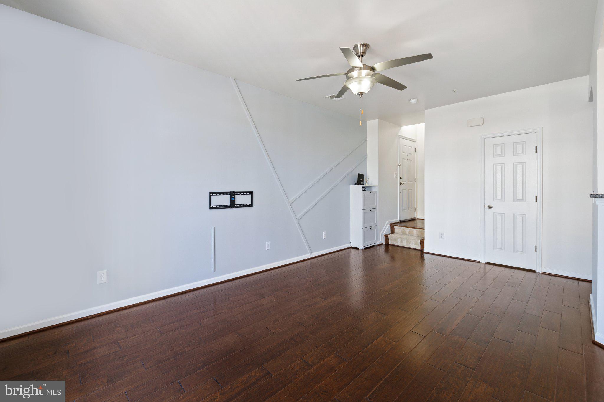 EAST GATE 3 CONDOMINIUM - Residential Lease