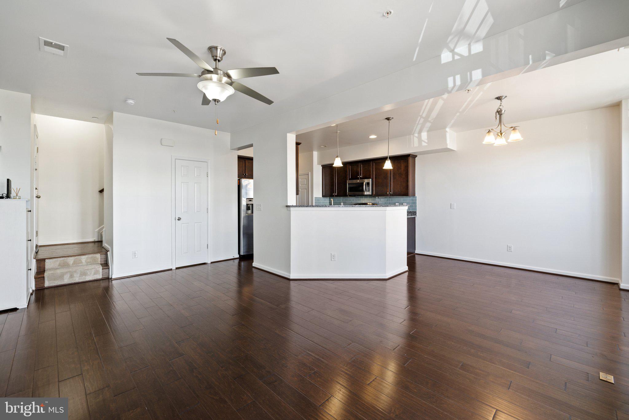 EAST GATE 3 CONDOMINIUM - Residential Lease