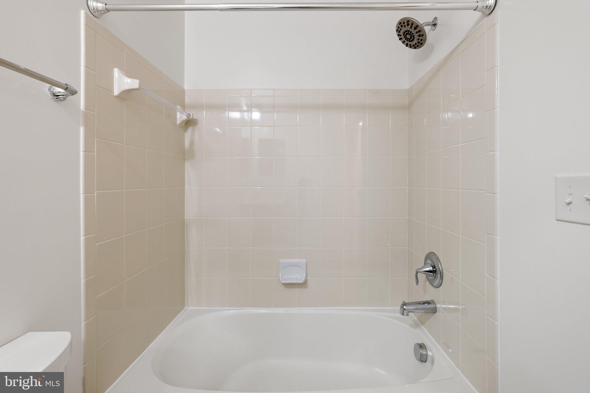 EAST GATE 3 CONDOMINIUM - Residential Lease