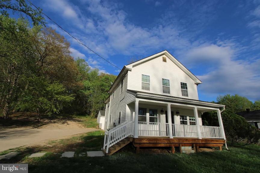 TEMPLE HILLS - Residential Lease