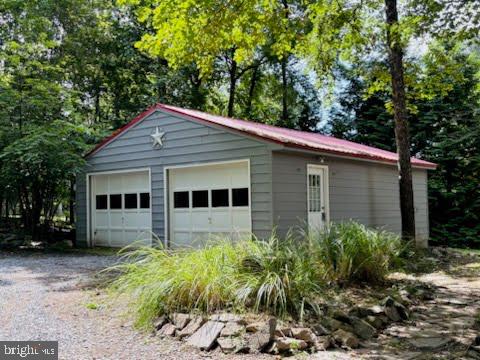 82 GREAT OAK LANE