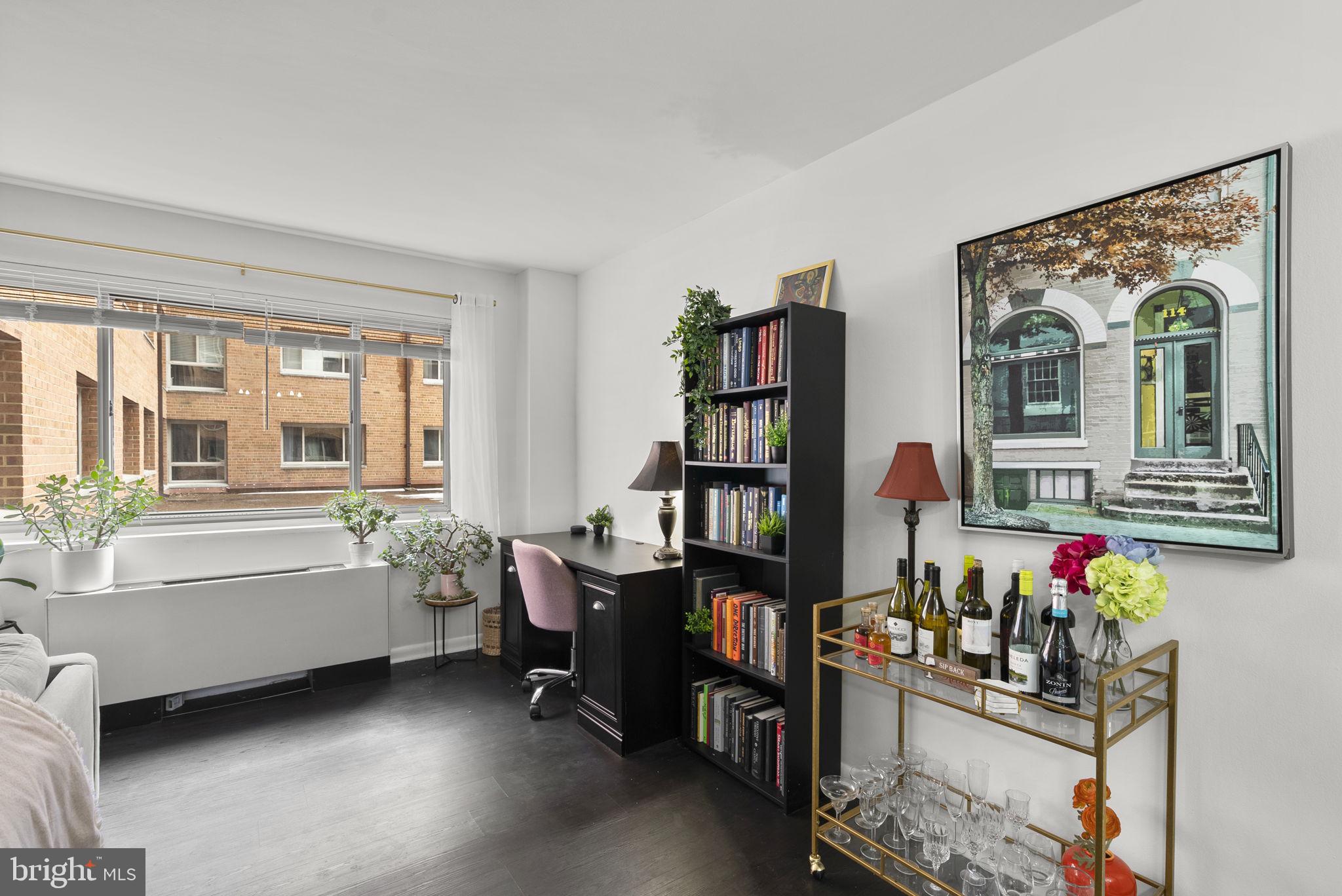 GLOVER PARK - Residential