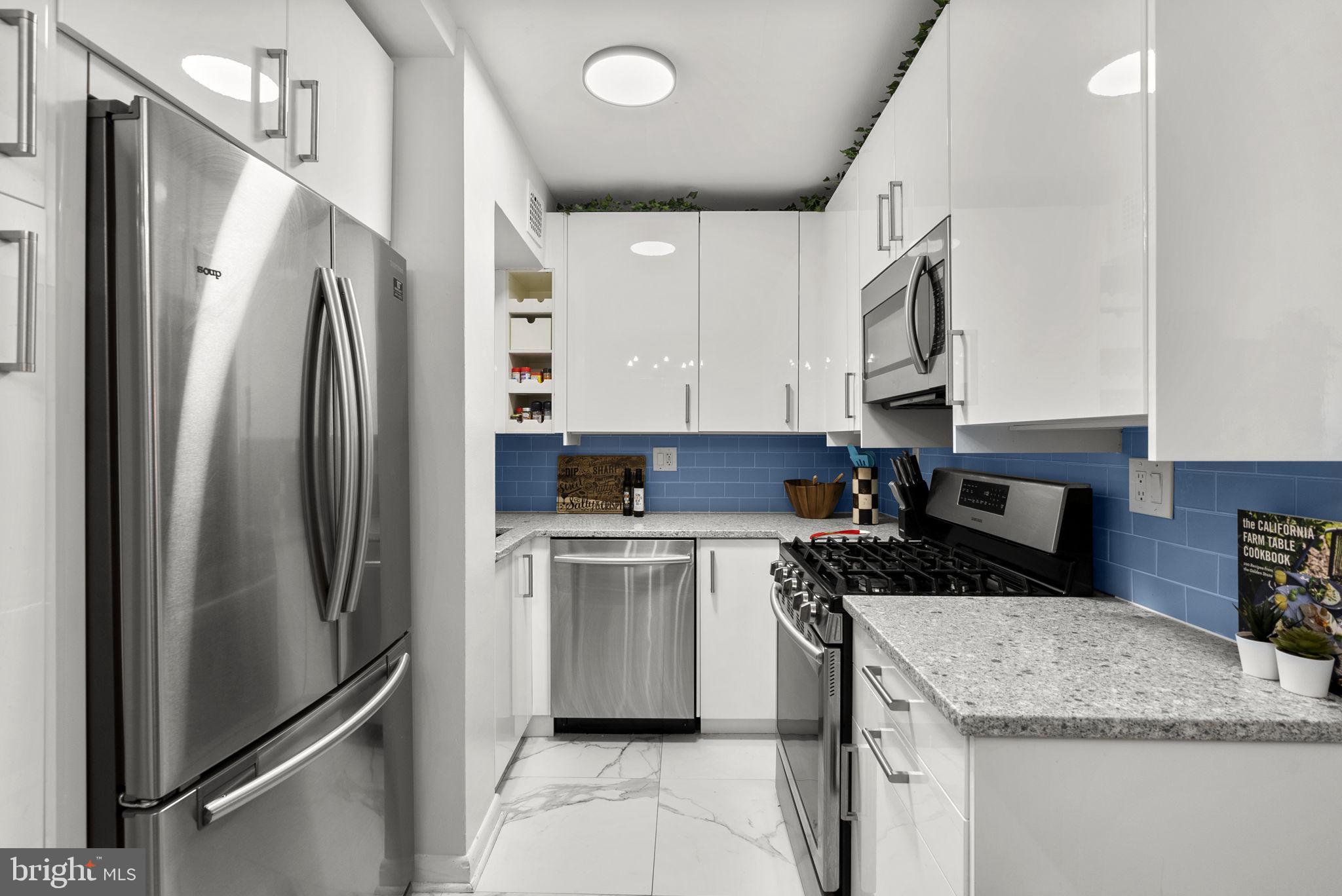 GLOVER PARK - Residential