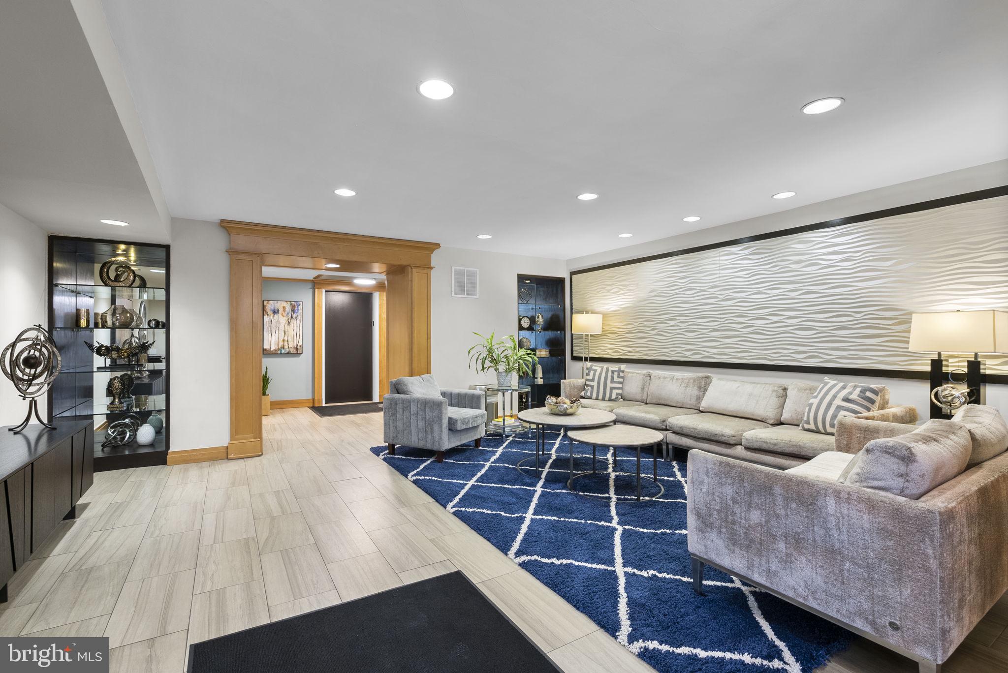 GLOVER PARK - Residential