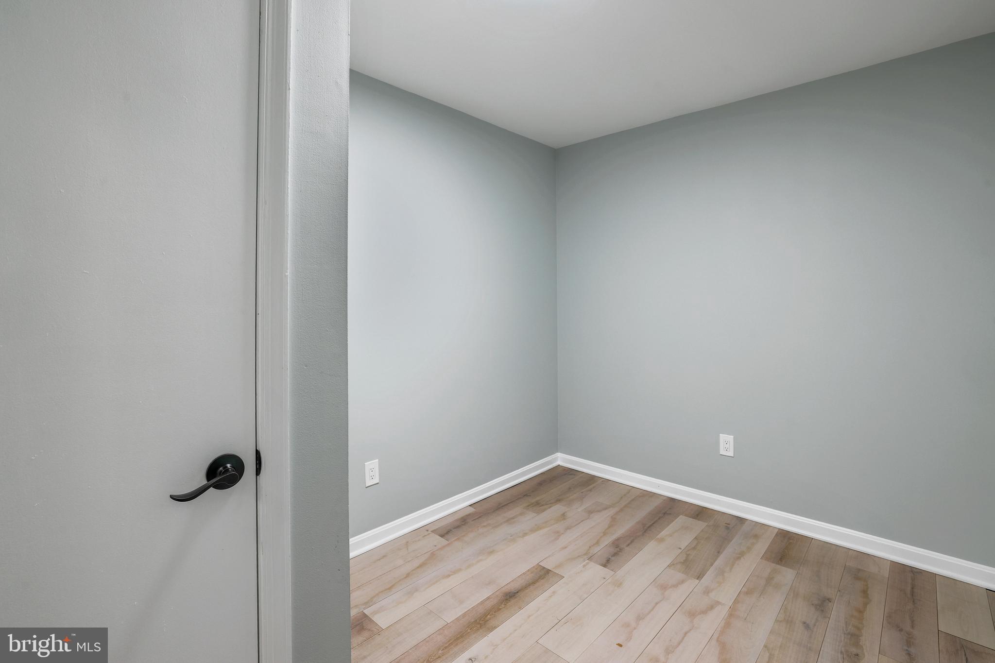 OLD MILL COMMUNITY - Residential