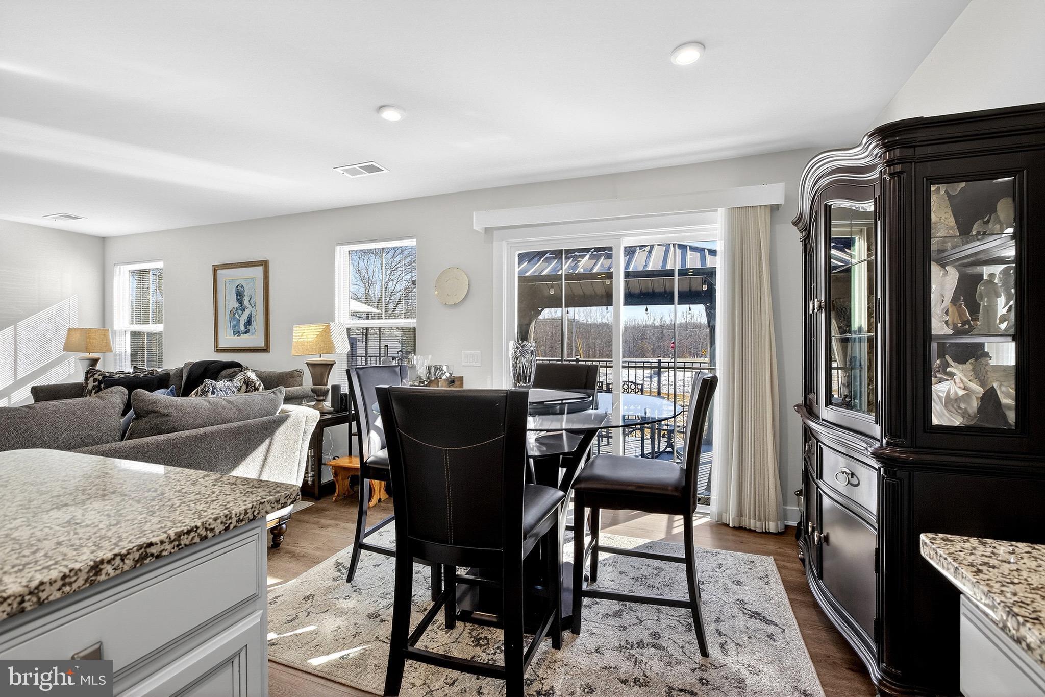 VERONA WOODS - Residential