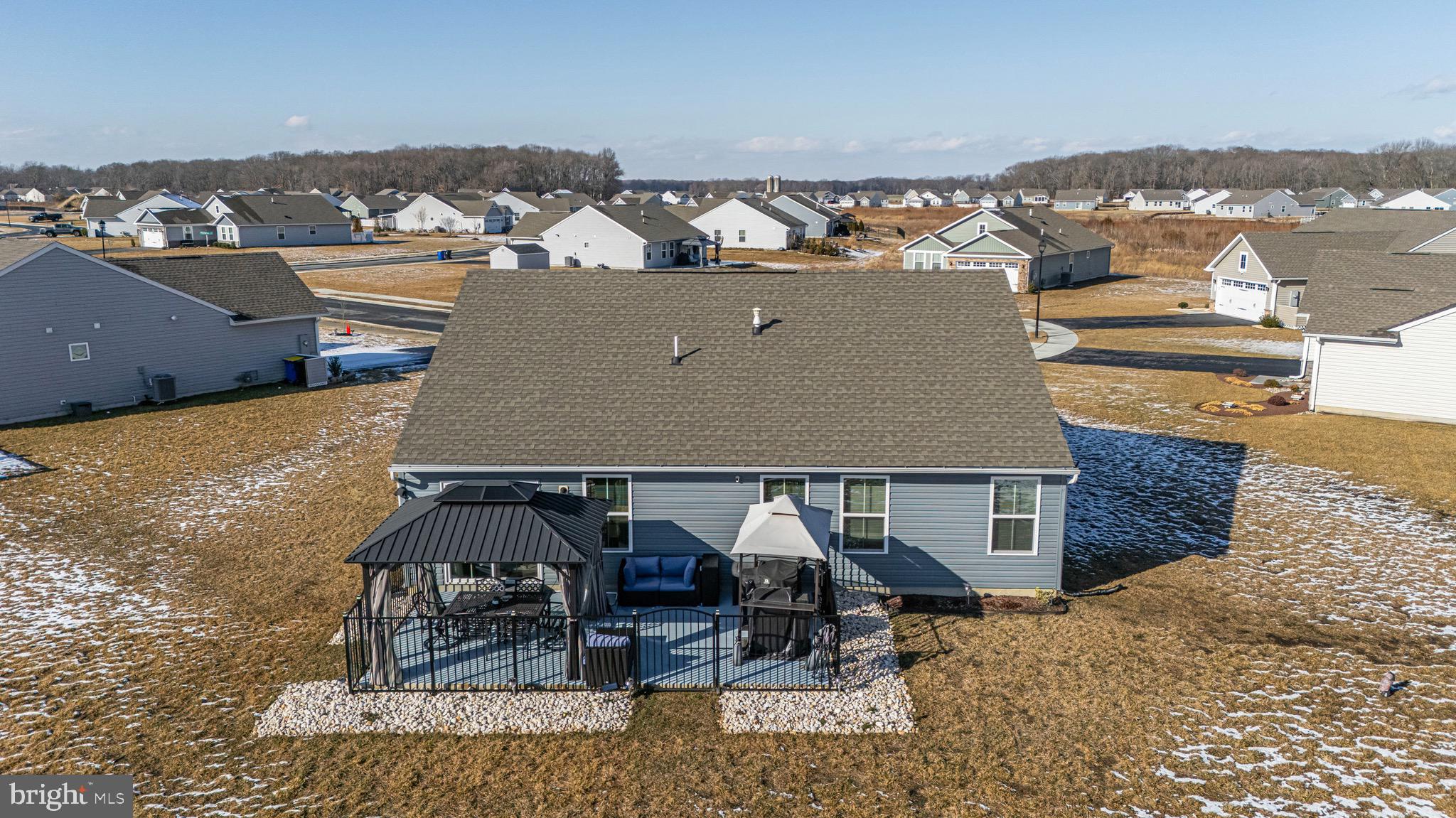 VERONA WOODS - Residential