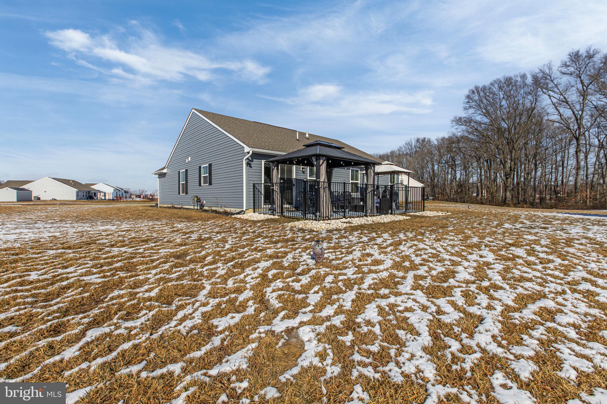 VERONA WOODS - Residential