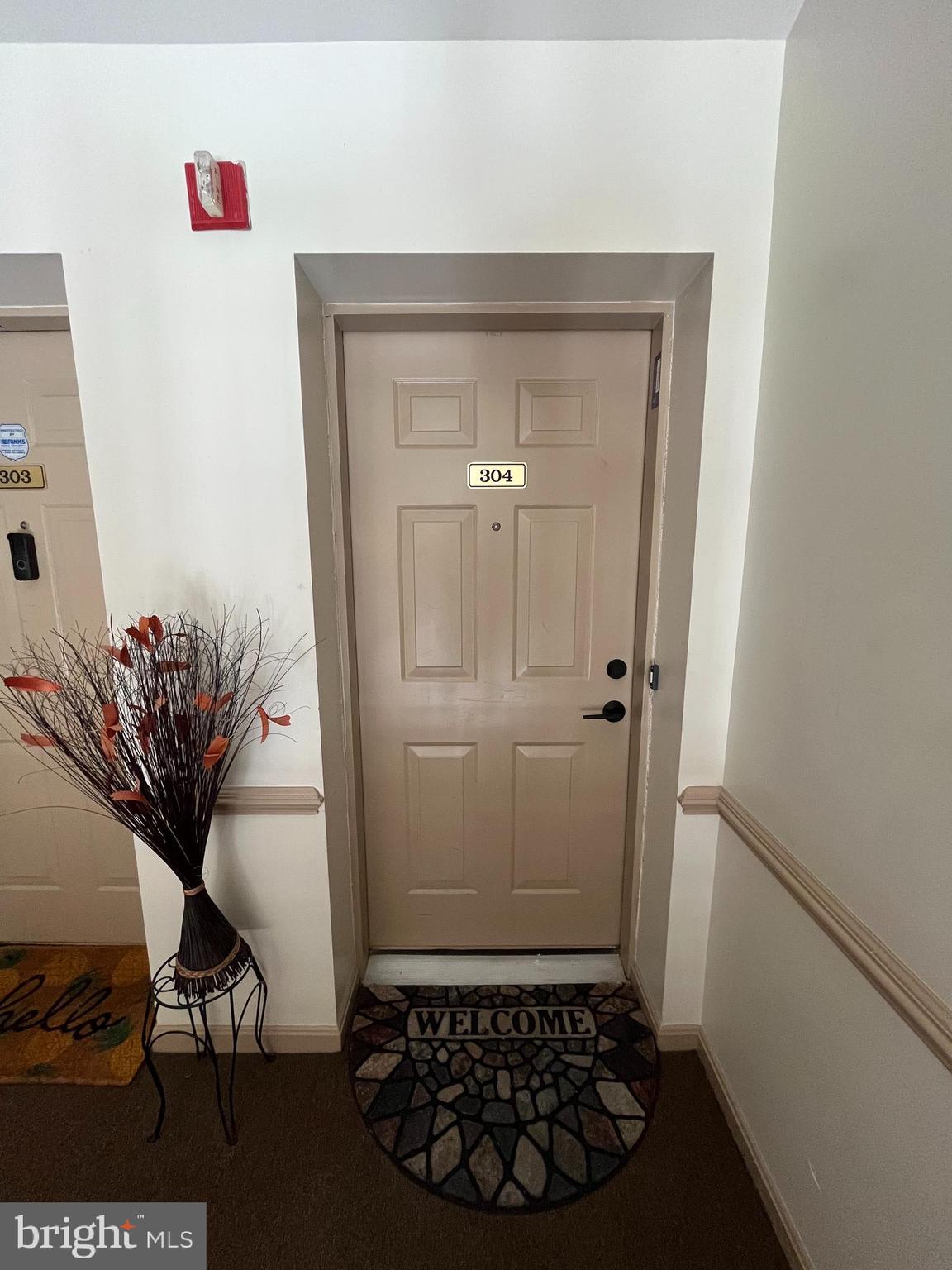 LAKE POINTE CONDOMINIUMS - Residential