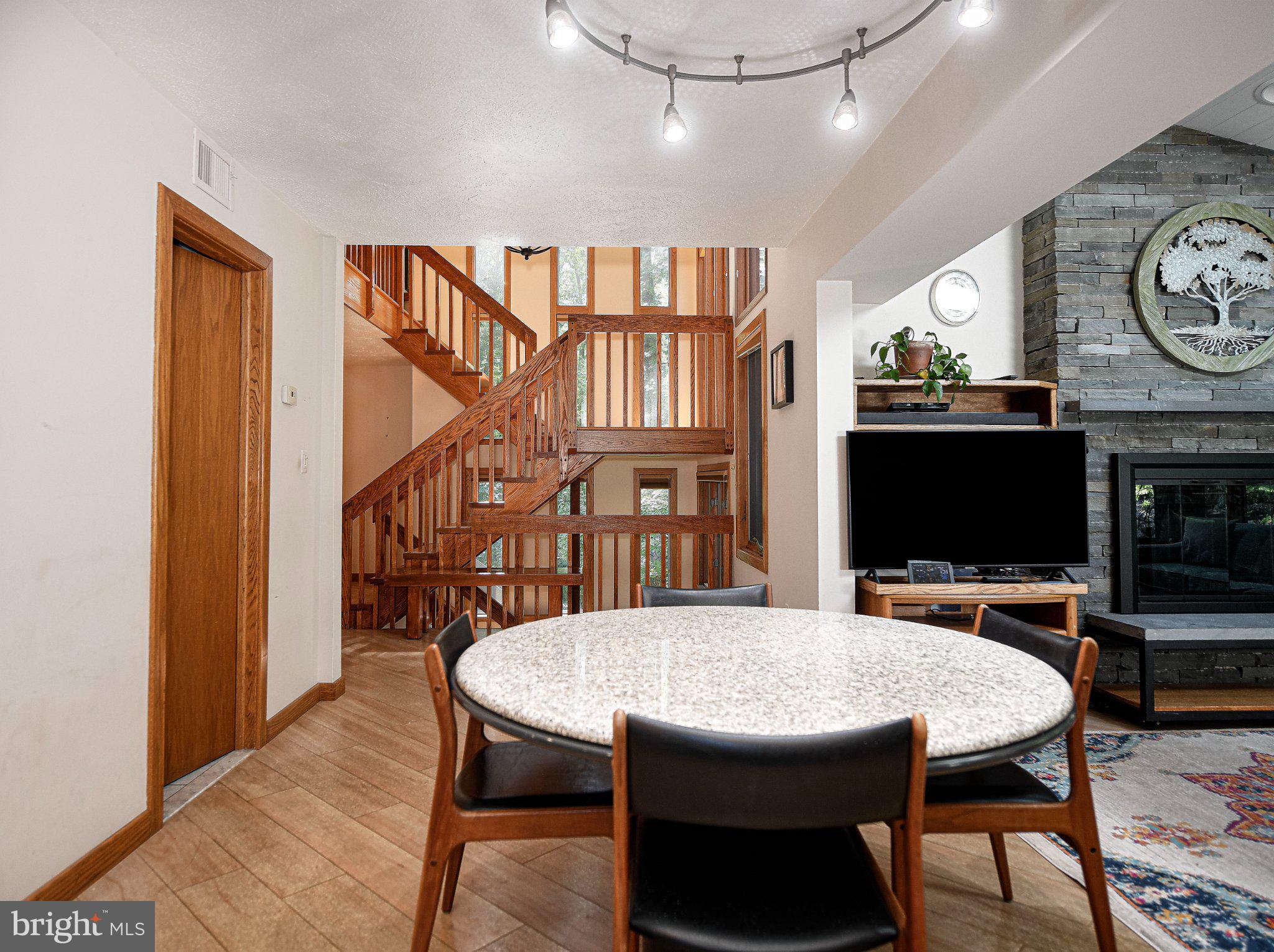 405 PROSPECT MILL ROAD