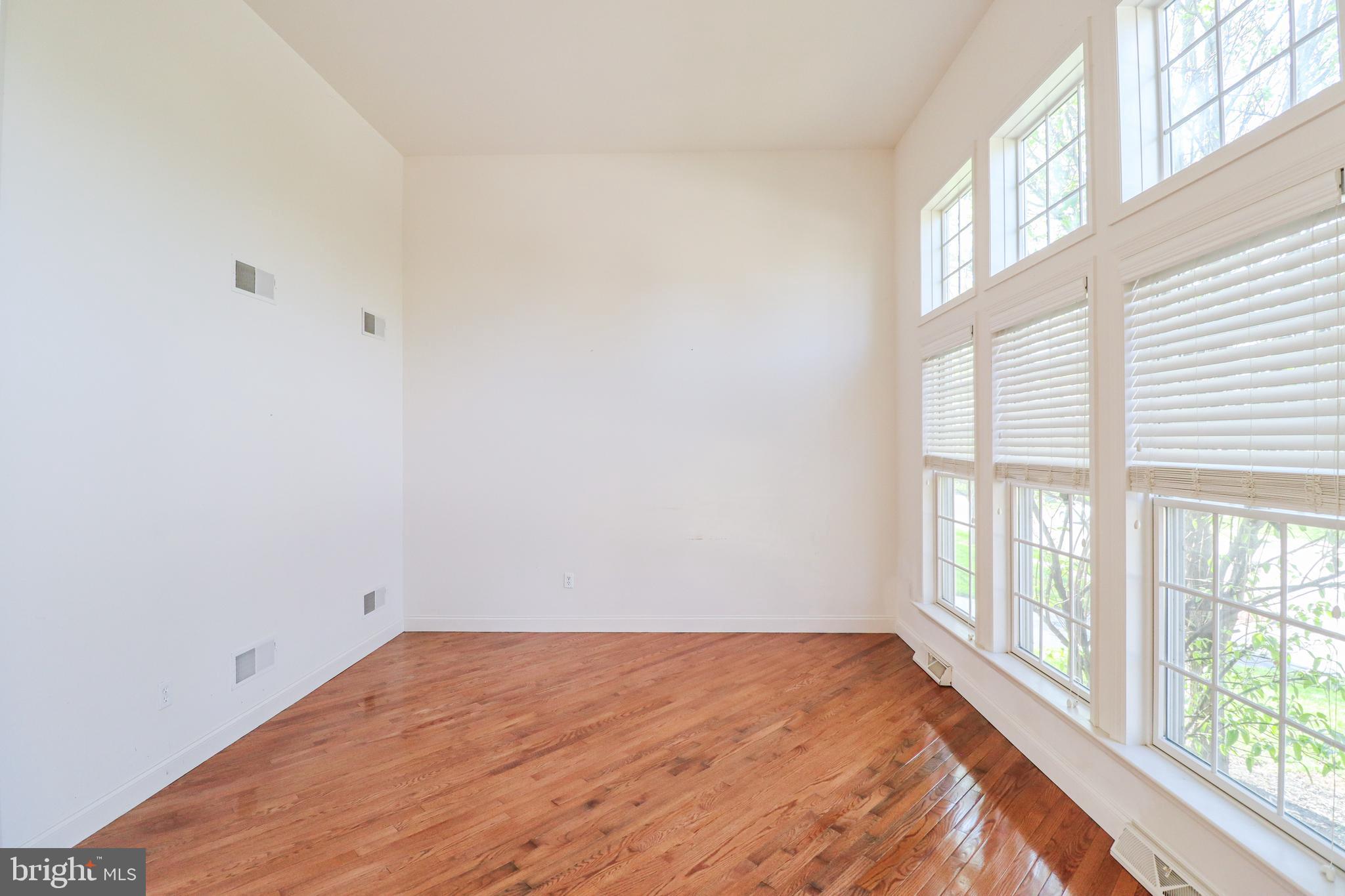 SPRINGWOOD - Residential