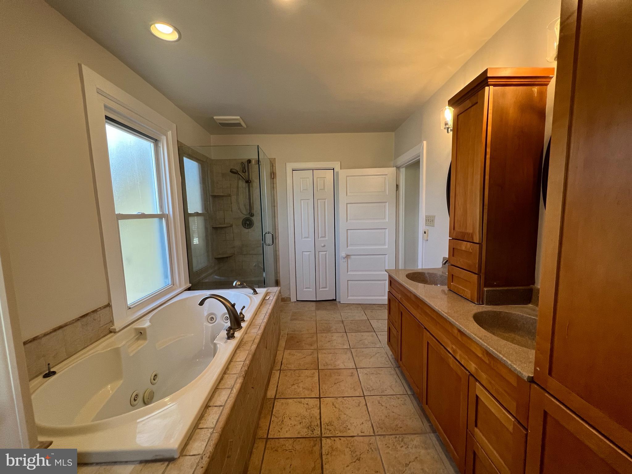 AMBLER - Residential Lease