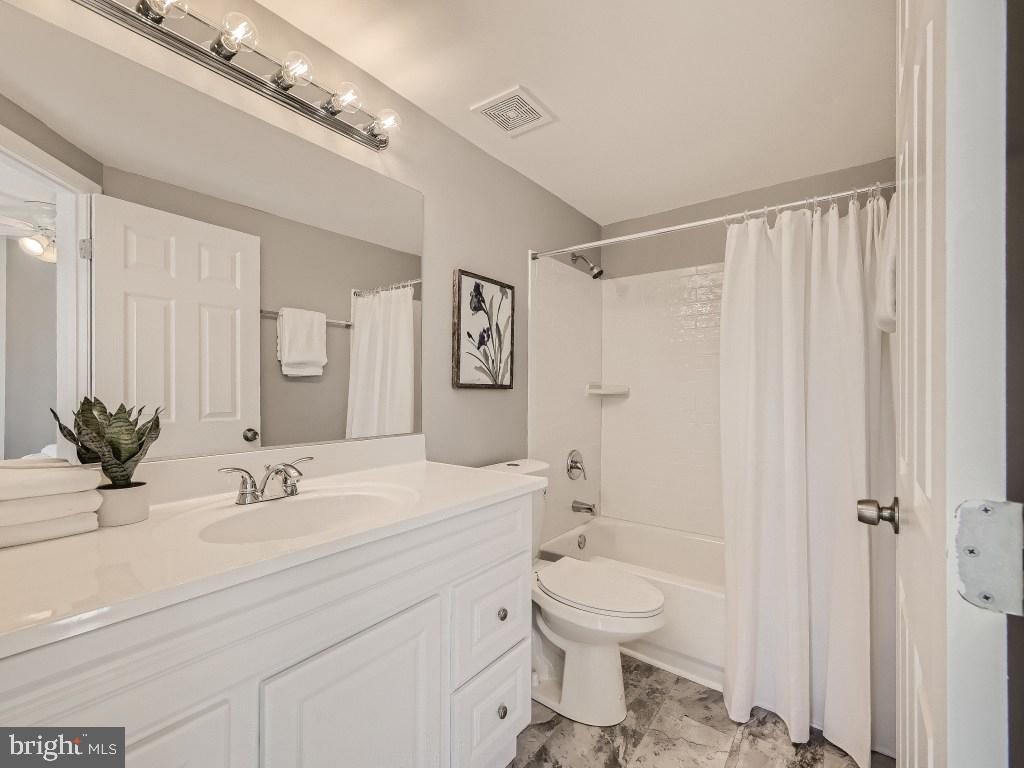 HISTORIC SAVAGE MILL - Residential