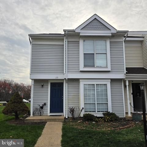 175 EDINBURGH SQUARE STERLING VA 20164