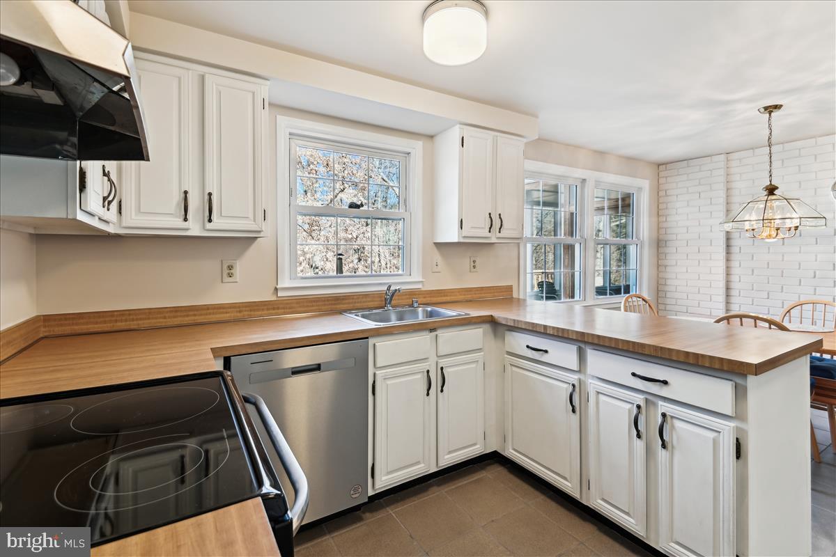 NORTHVIEW AT BELAIR VILLAGE - Residential