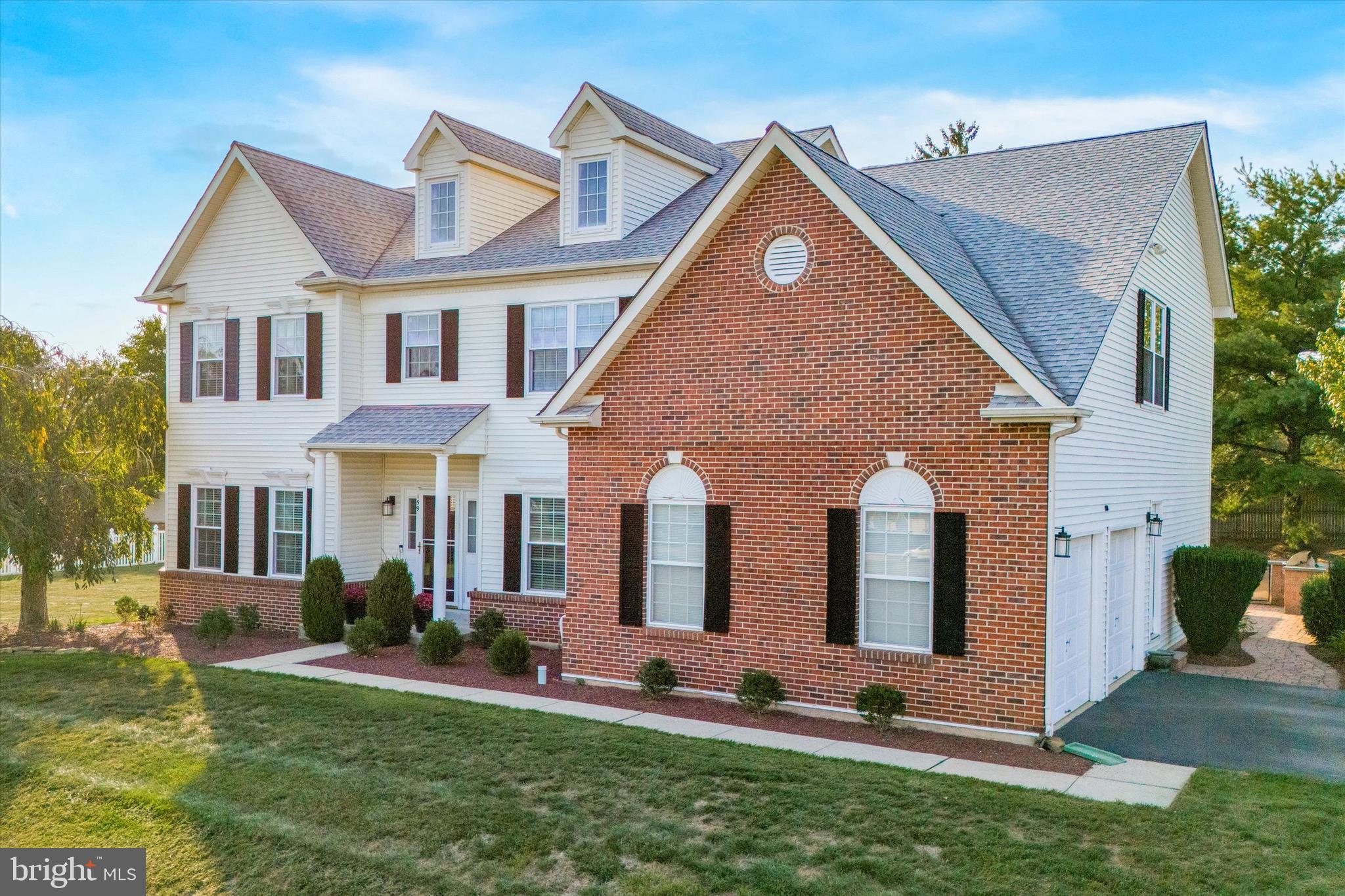 RAVEN HOLLOW - Residential