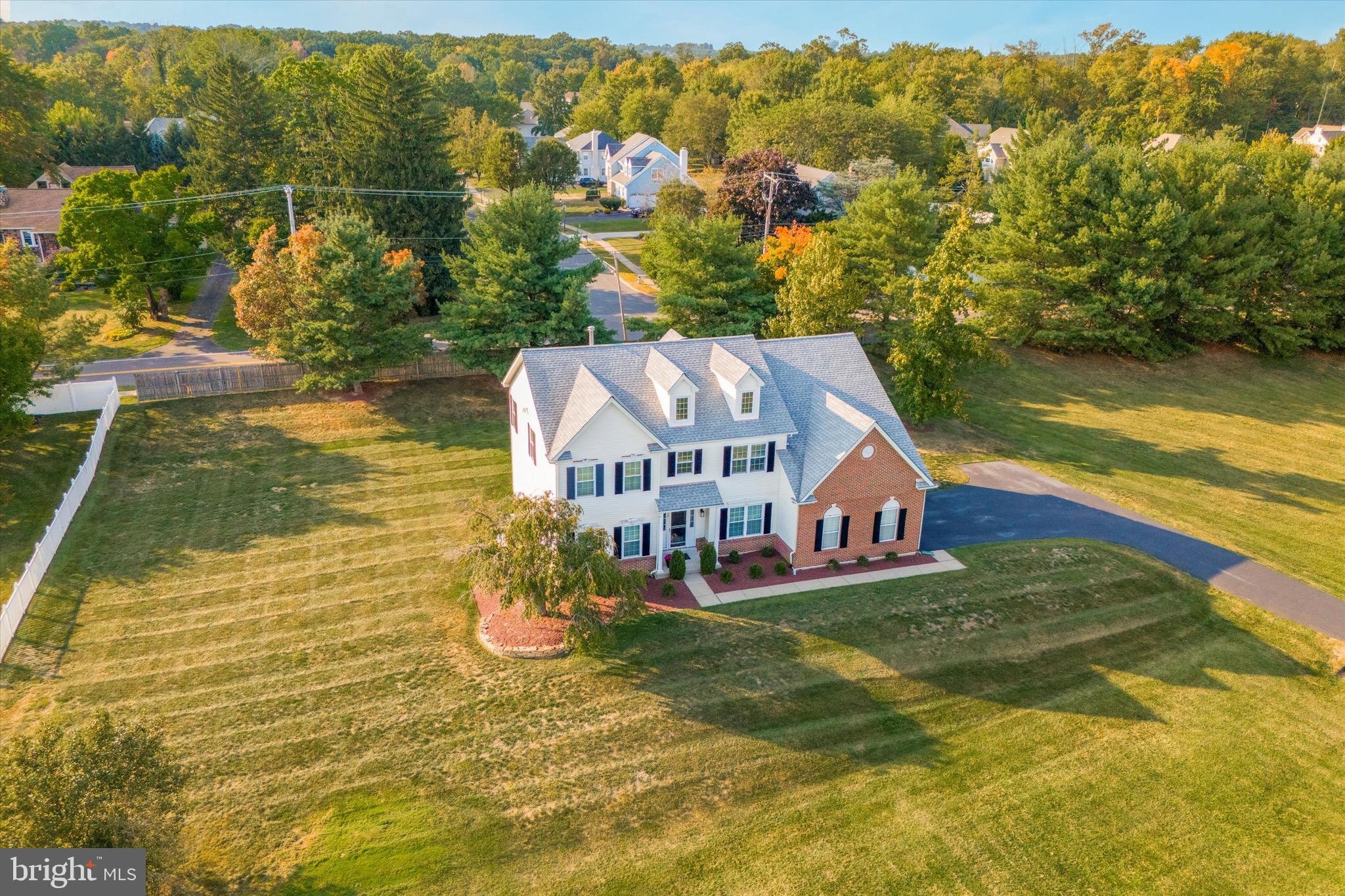 RAVEN HOLLOW - Residential