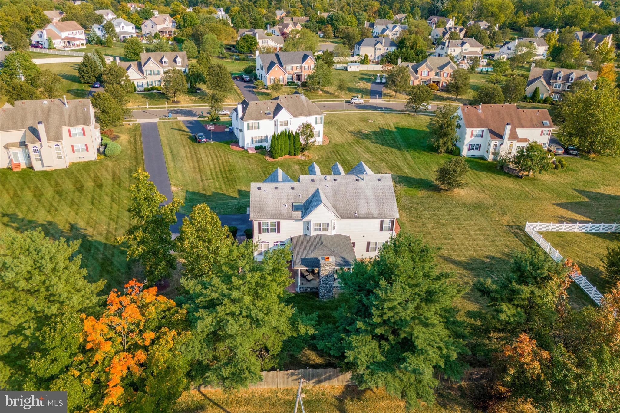 RAVEN HOLLOW - Residential