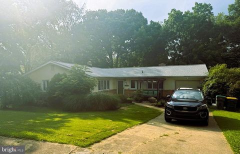 Photo of 28 Worral Court, NEWARK, DE 19711 (MLS # DENC2084852)