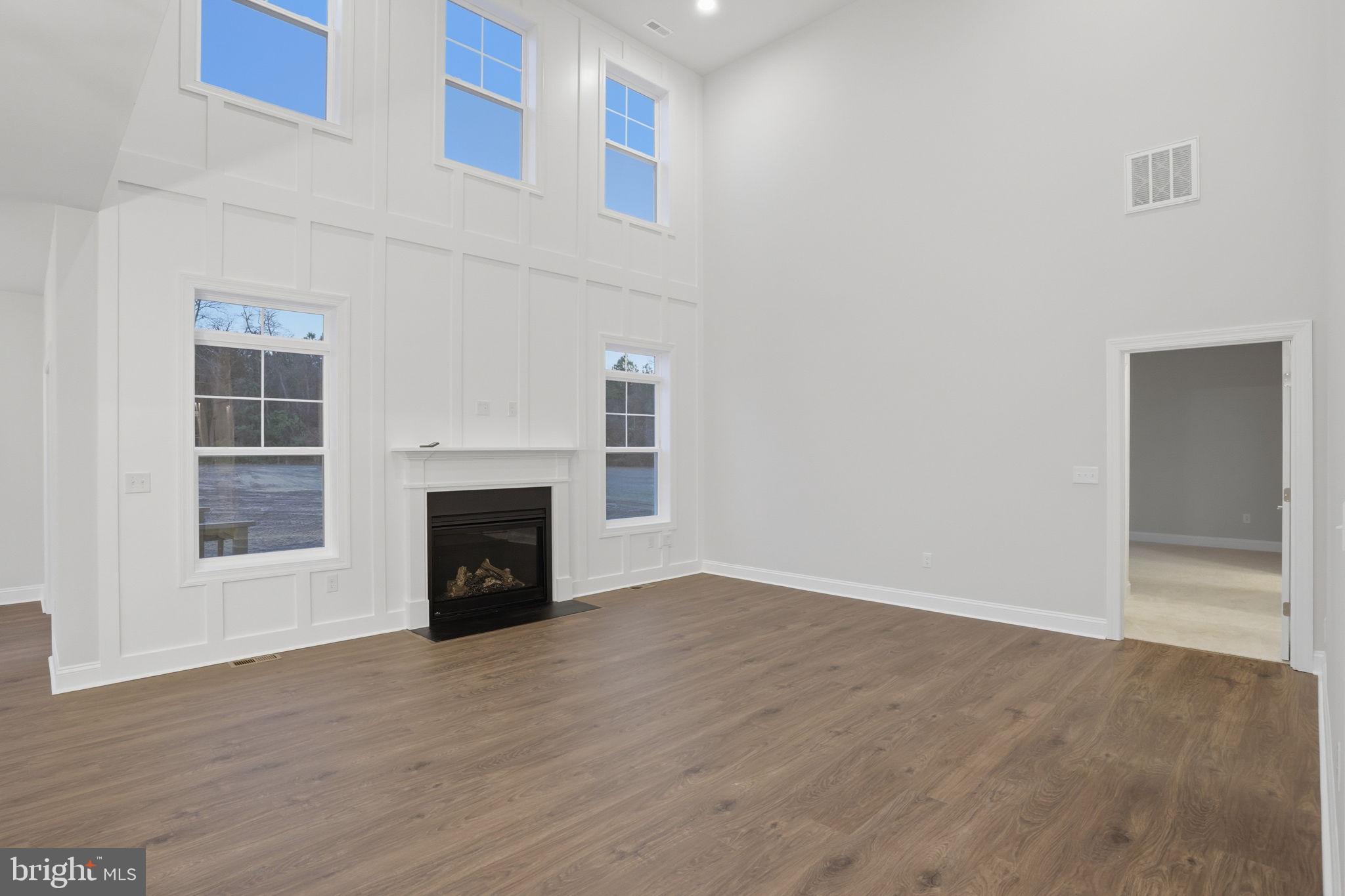 ESTATES AT MILTON CROSSING - Residential