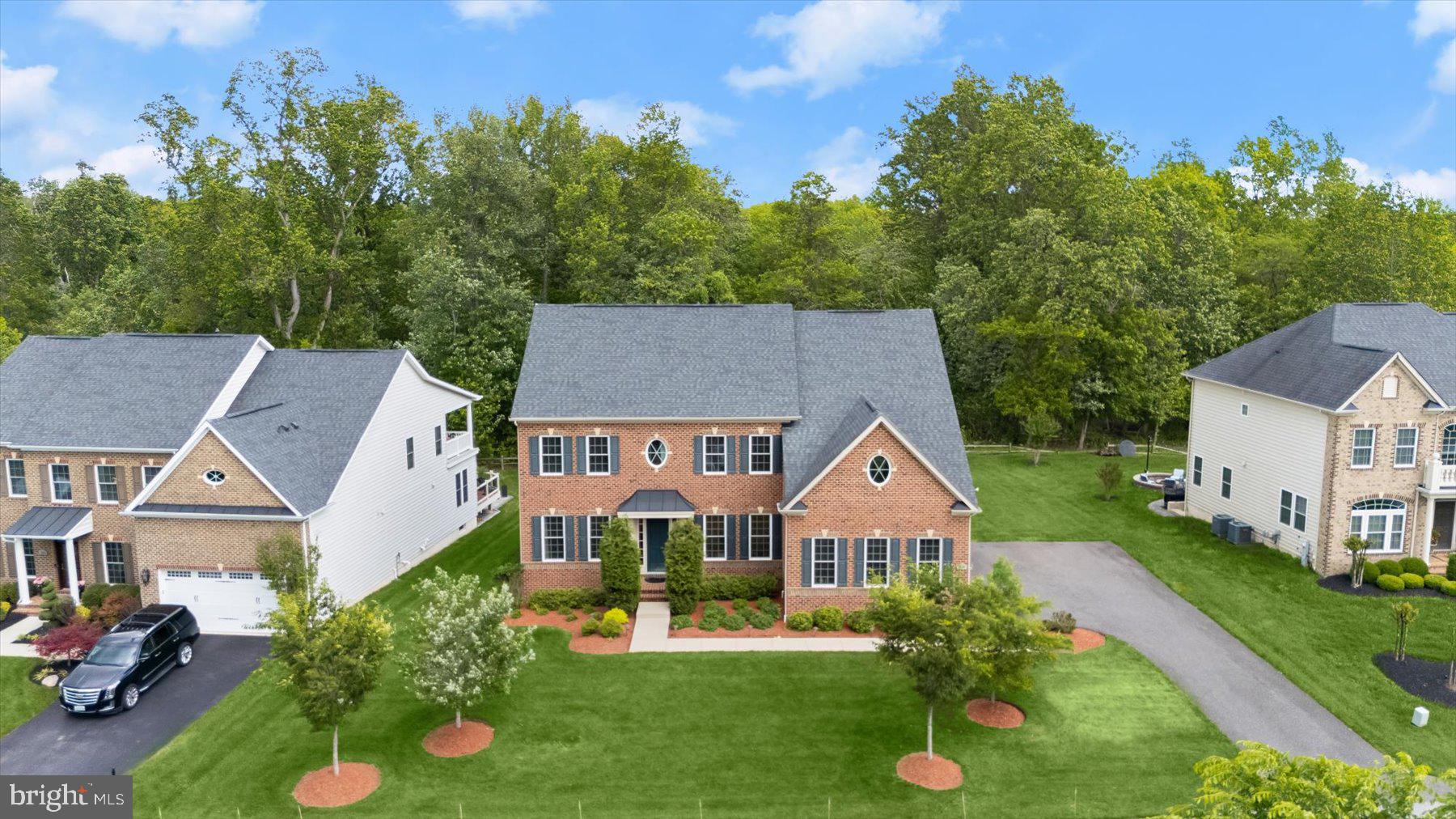 OAK CREEK CLUB - Residential