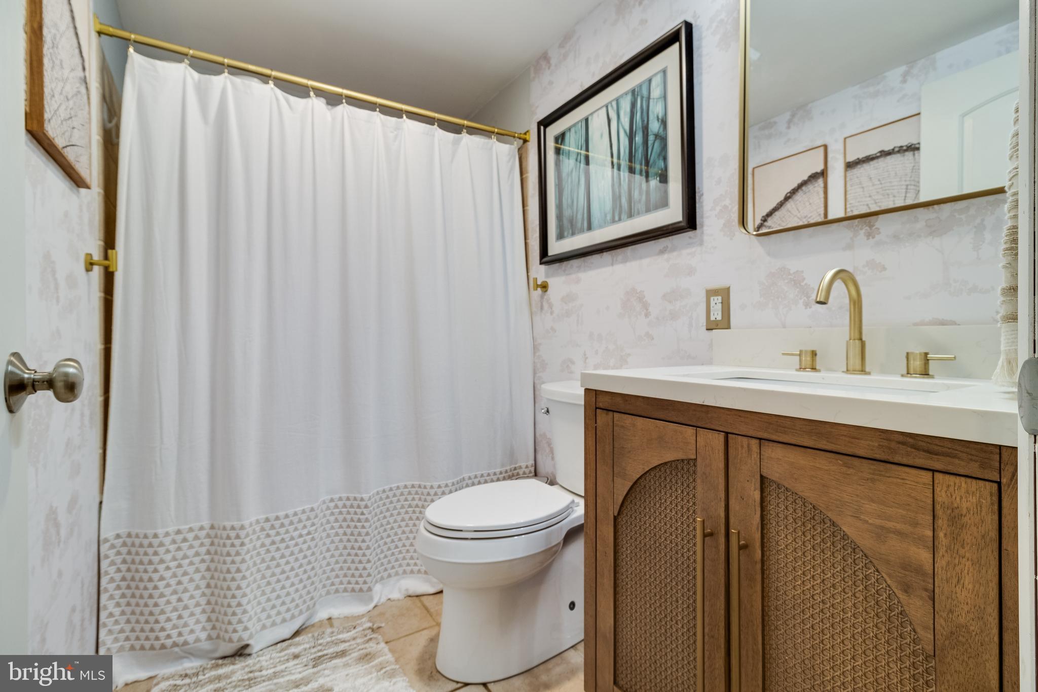 LANDHAVEN - Residential