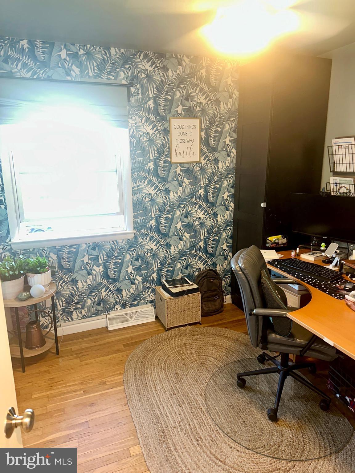 LANDHAVEN - Residential