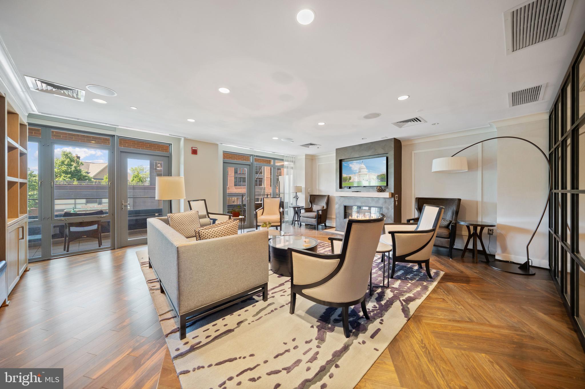 DOWNTOWN BETHESDA - Residential