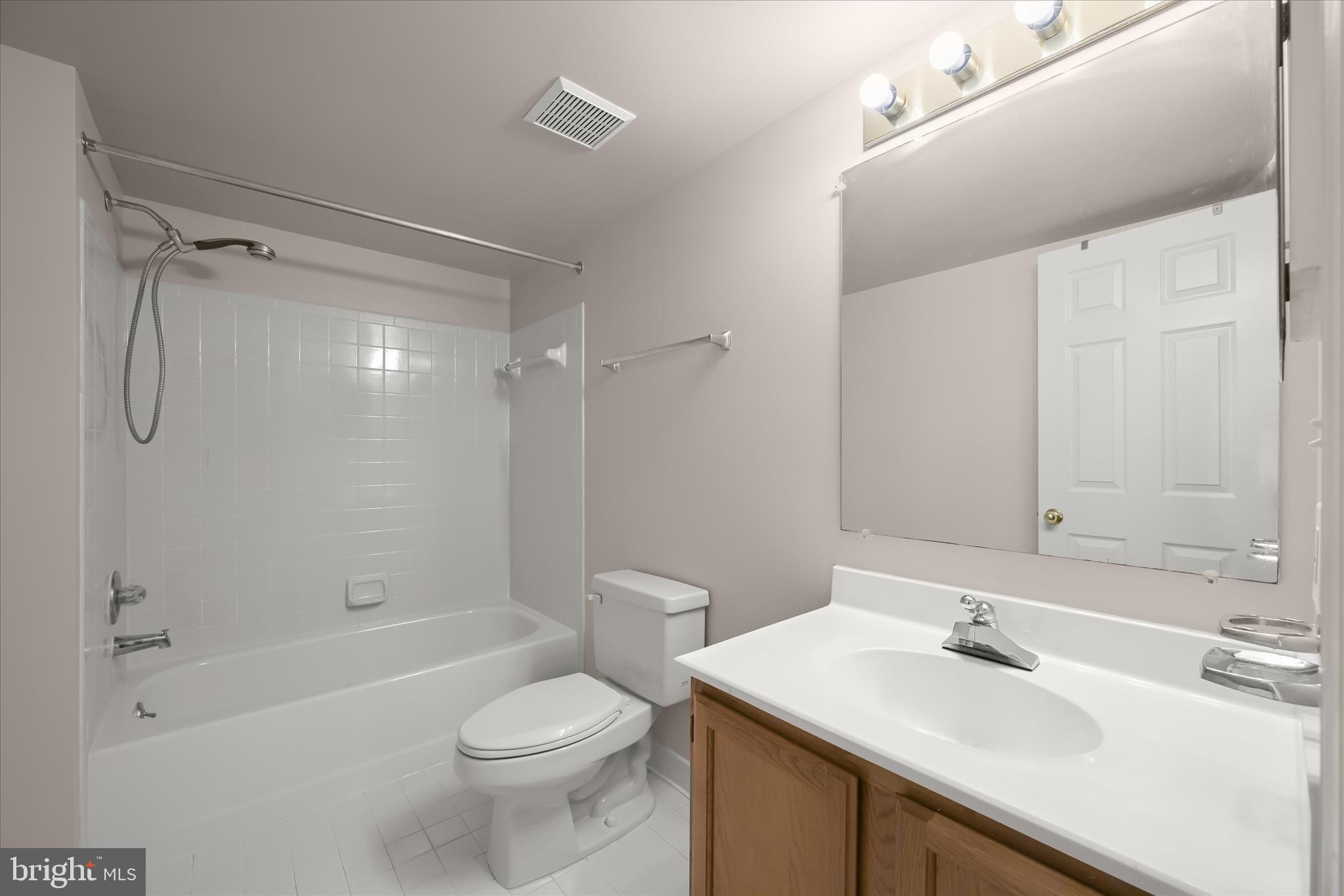 VILLAGE OF KINGS CONTRIVANCE - Residential