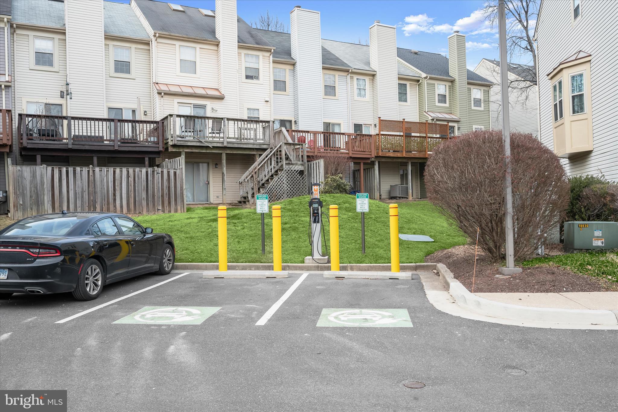 VILLAGE OF KINGS CONTRIVANCE - Residential