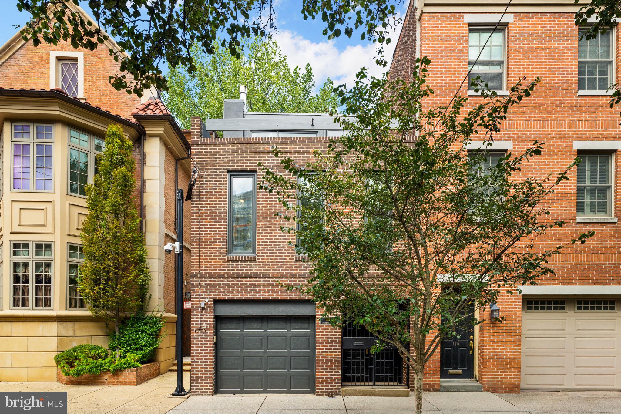 QUEEN VILLAGE - Residential